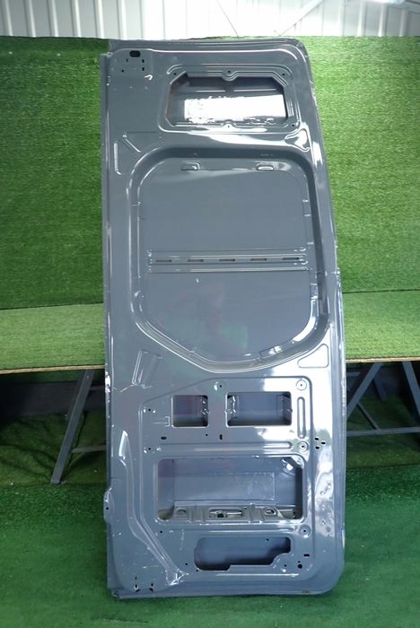 MERCEDES SPRINTER W907 907 W910 910 199CM door left rear. rear part