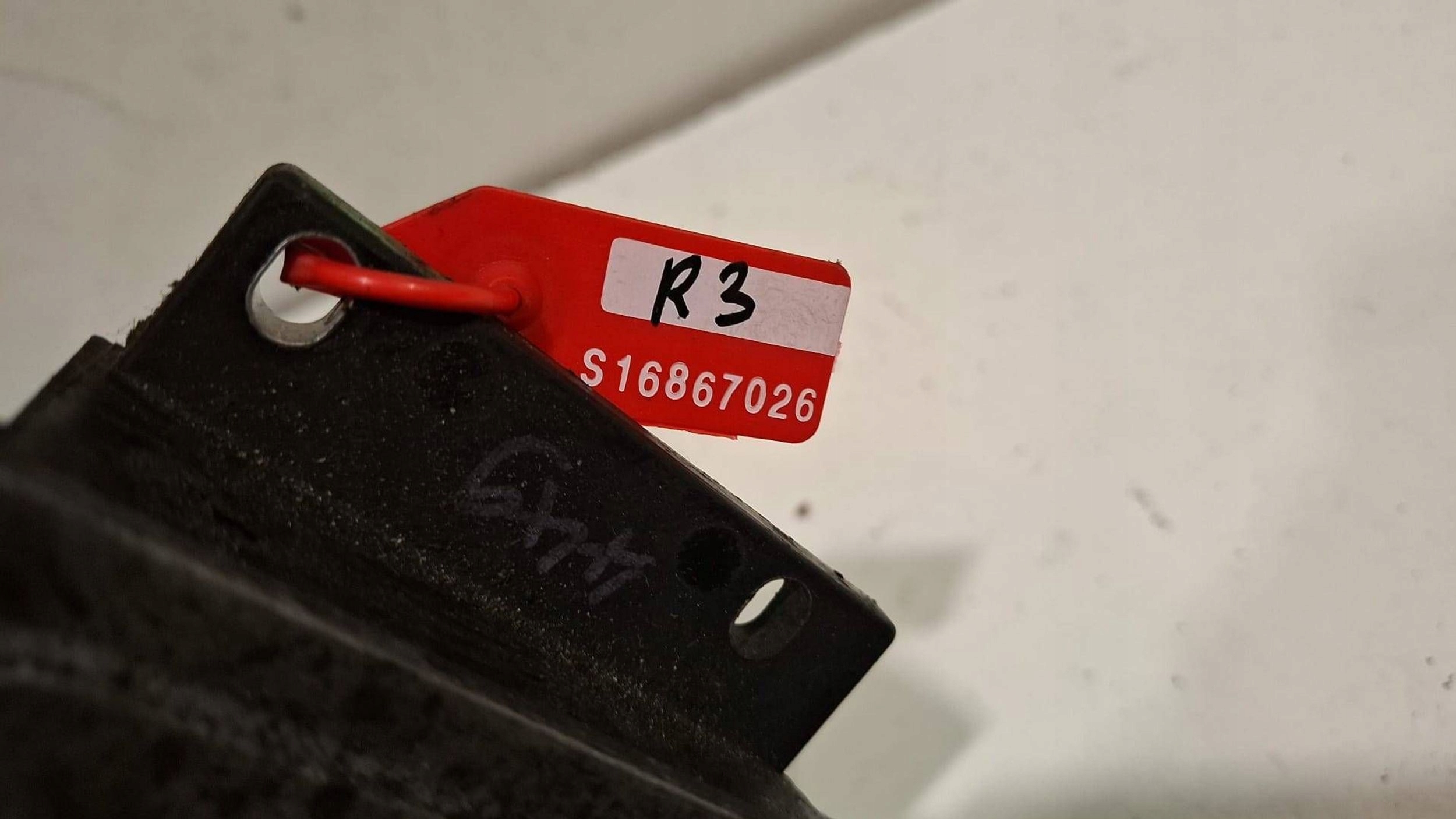 control unit of the engine computer 8200129063 Renault Clio II 1.5 DCI