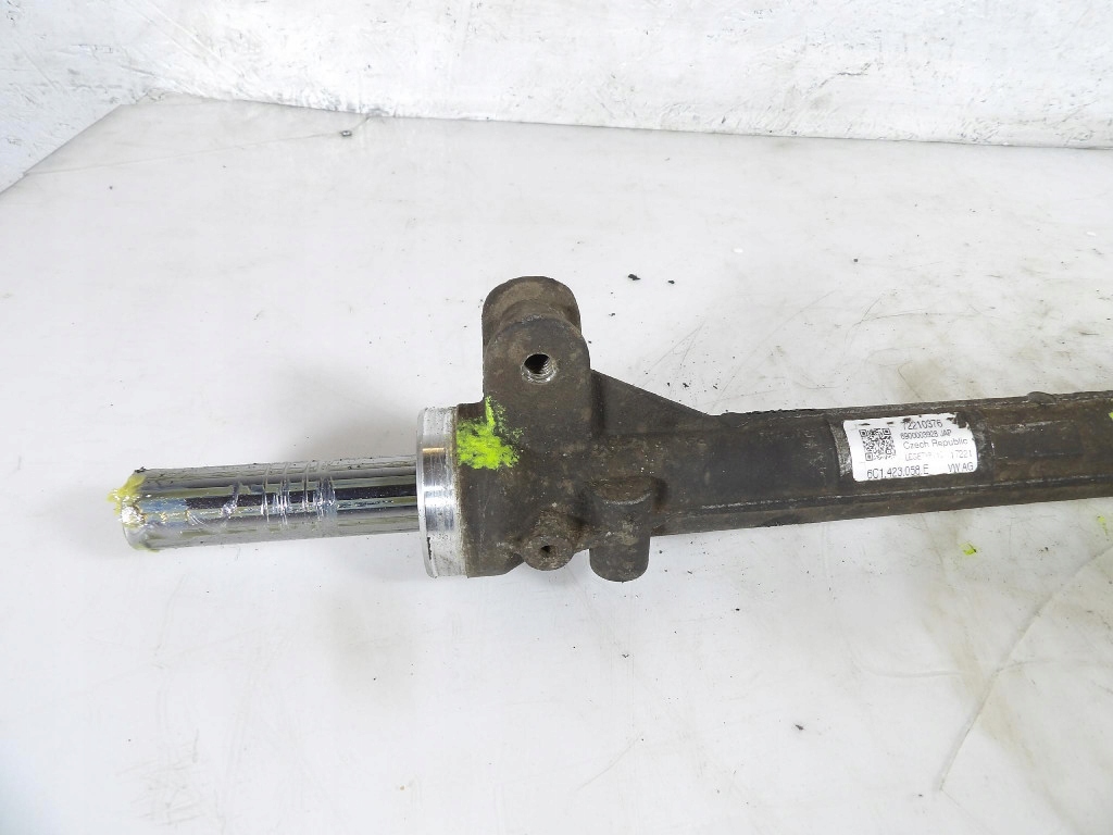 Skoda OE 6C1423058E Boîter direction