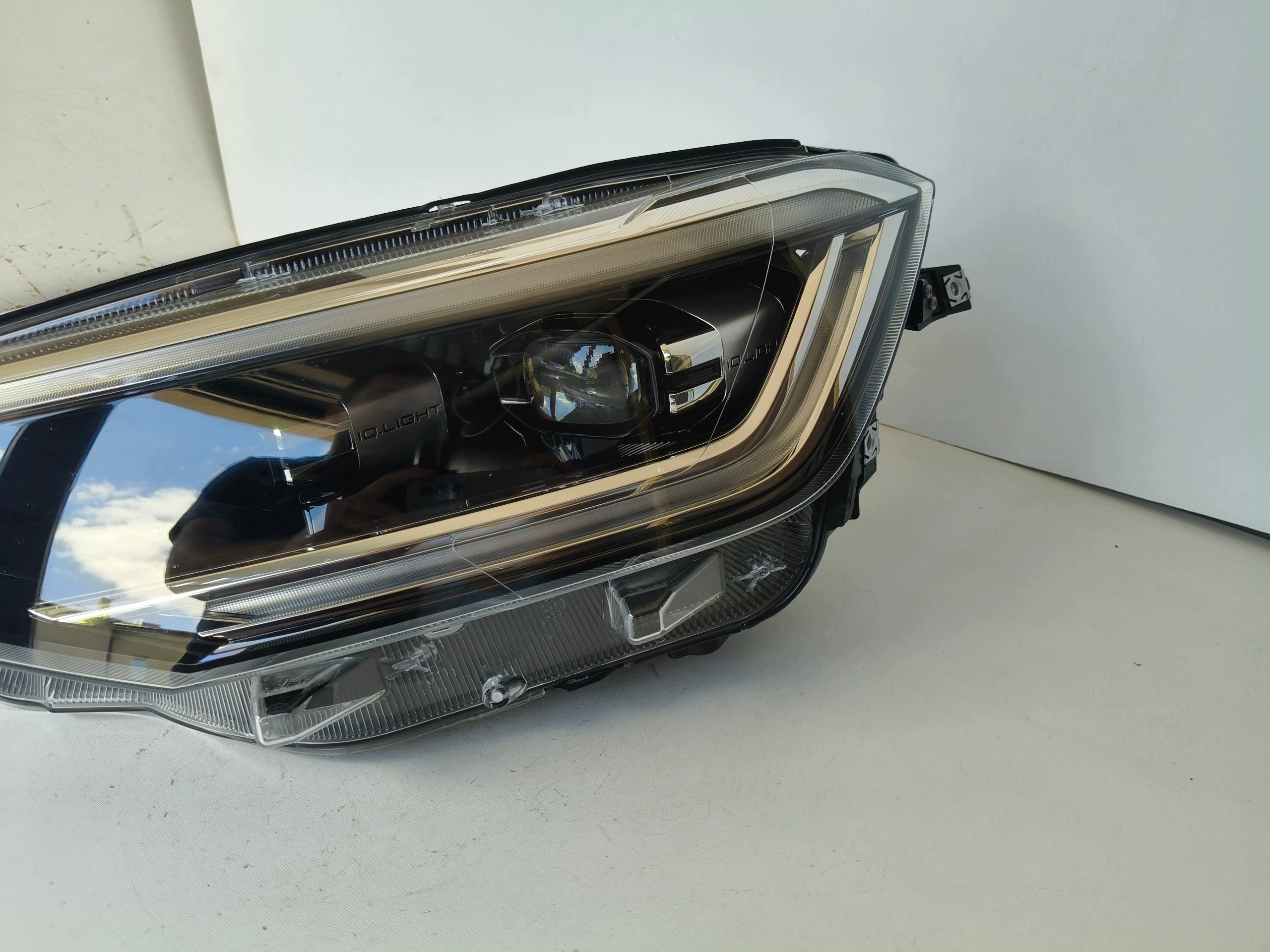light left REFLEKTOR VW TAIGO 2G7 21- FULL LED IQ LIGHT