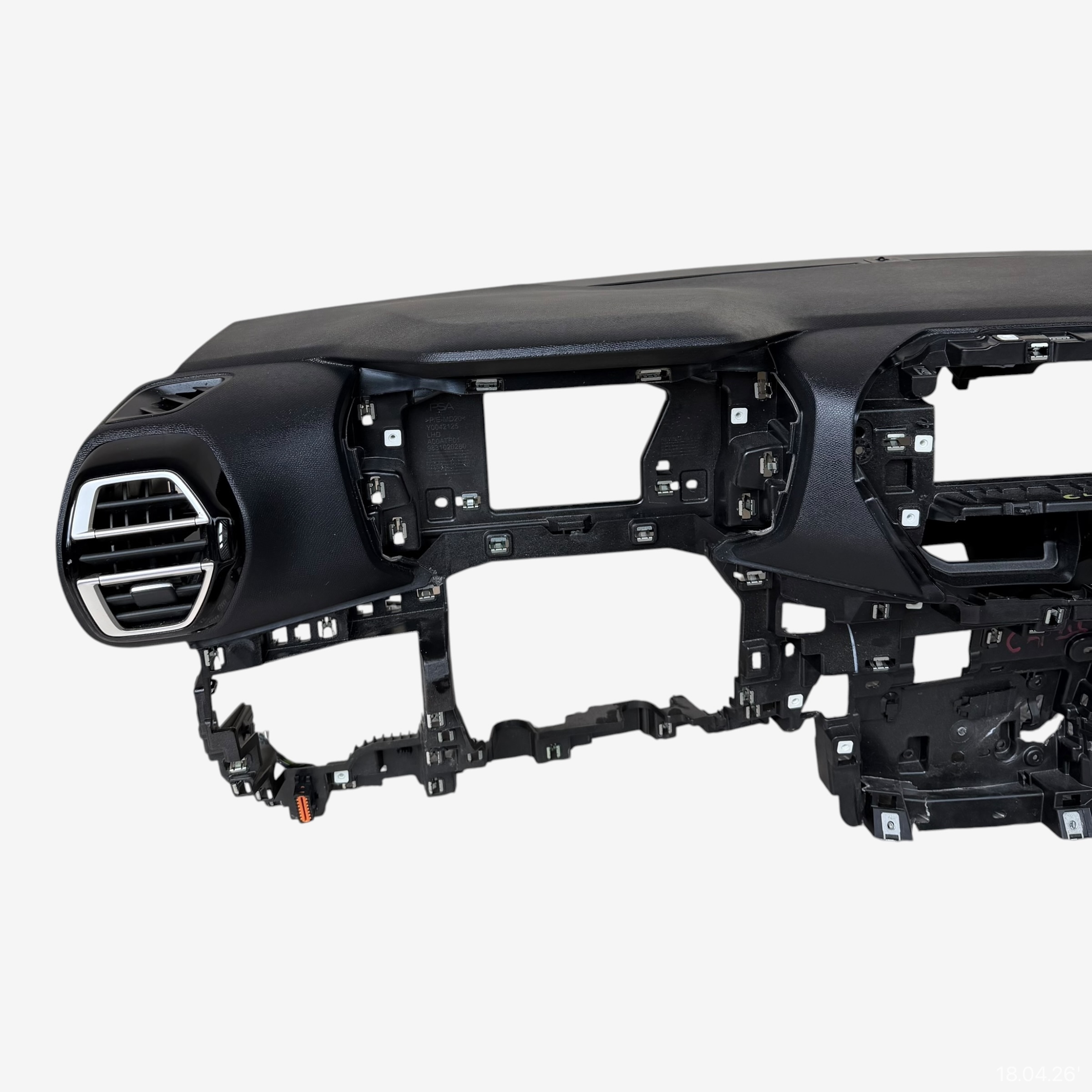 dashboard complete airbag console tension belts cockpit CITROEN C4 III 2023 ROK
