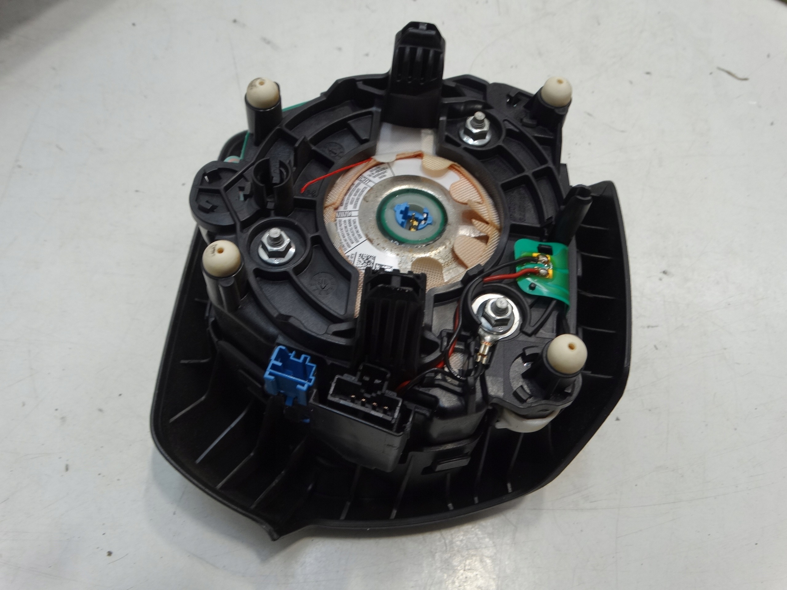 airbag deckel airbag CITROEN C4 CACTUS 98012181ZD