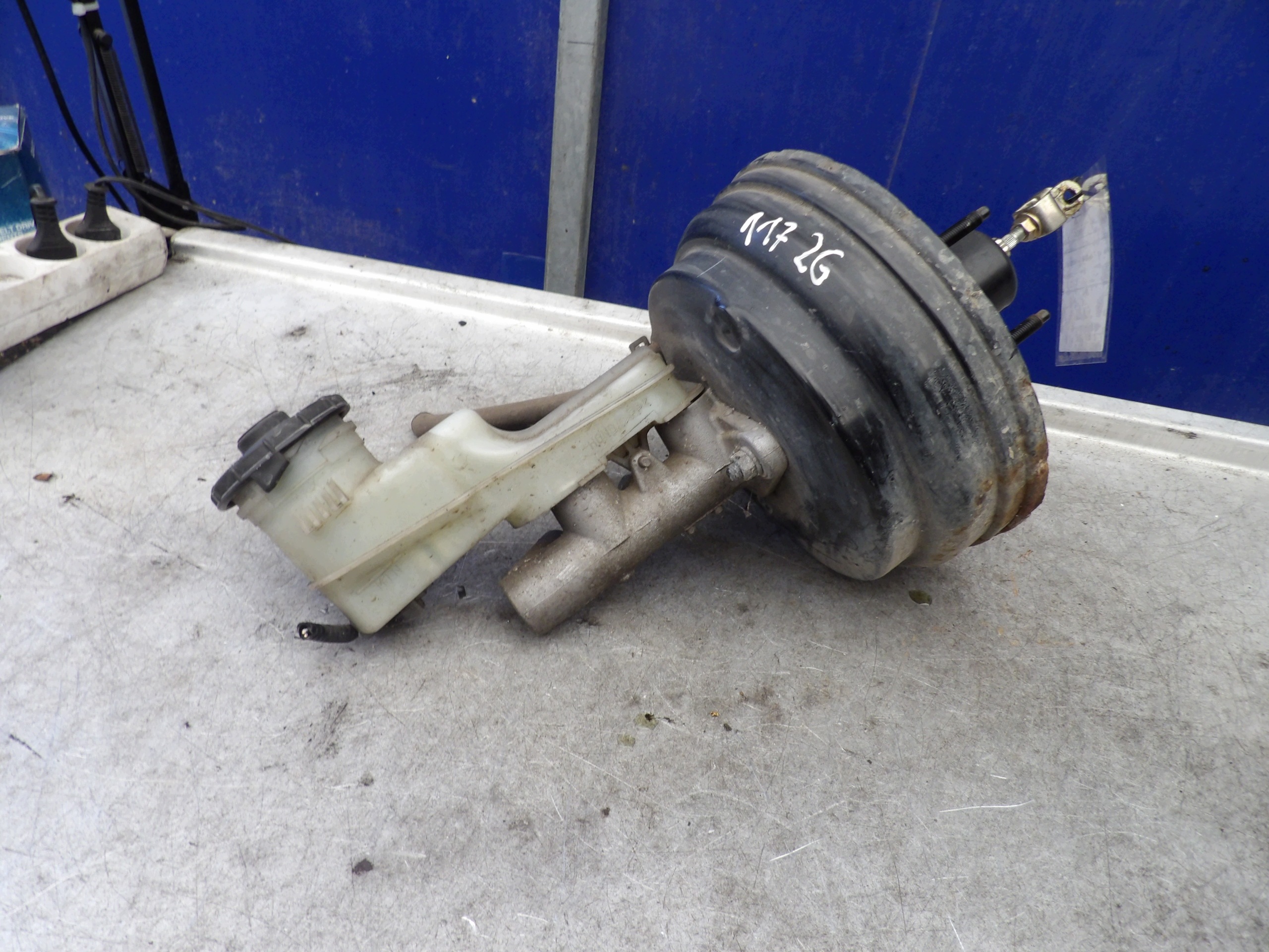 Honda FR-V servo