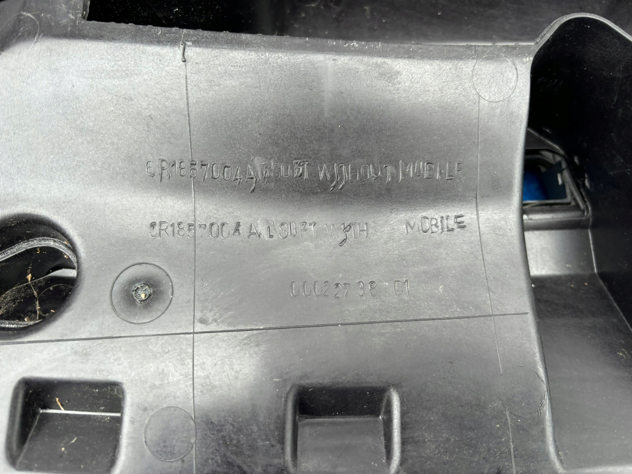 VW POLO 6R 6C console dashboard instrument panel cockpit 6R1857004A RO17C