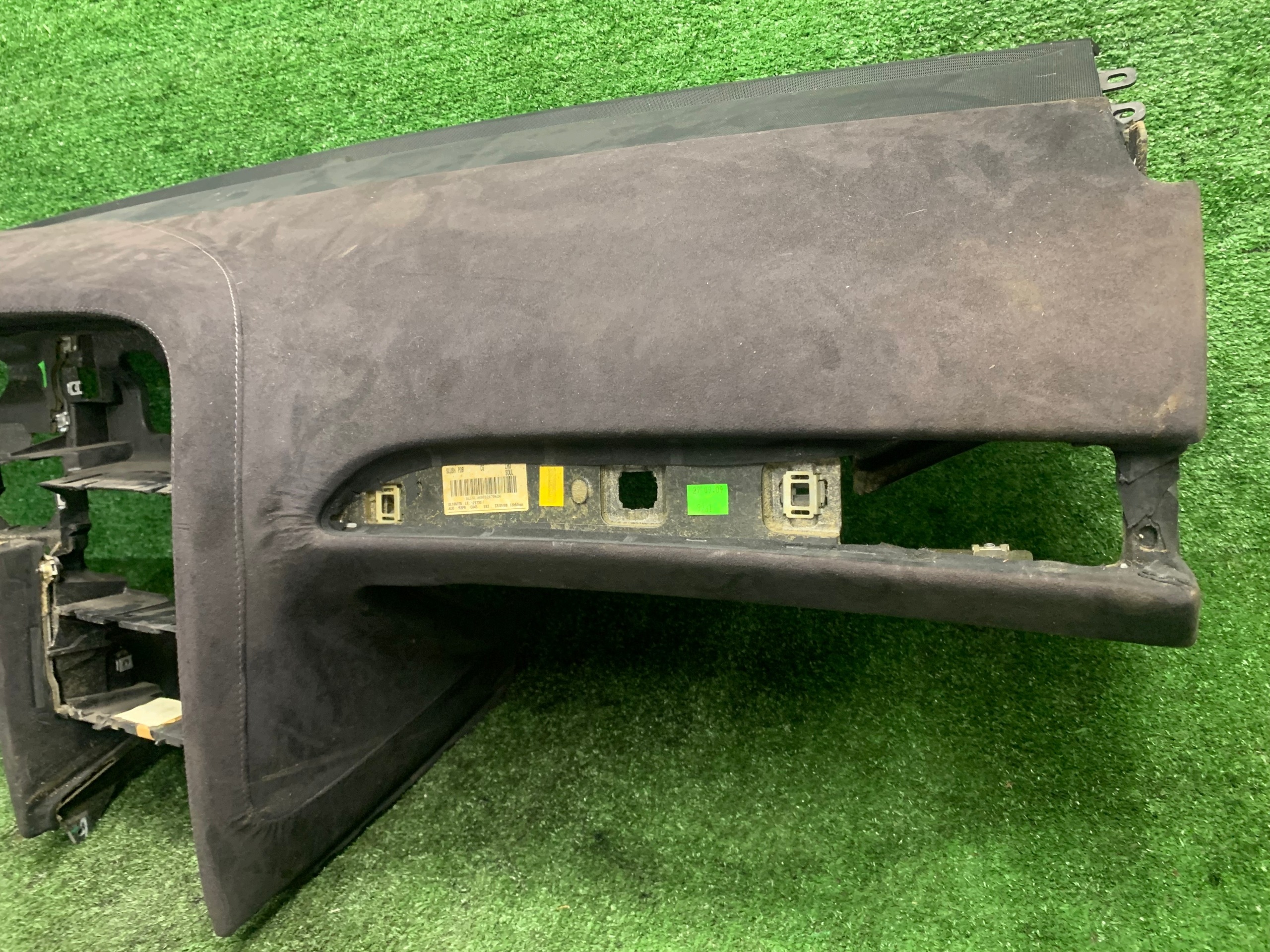 AUDI A6 C6 dashboard instrument panel cockpit console ZAMSZOWA 4F1858041