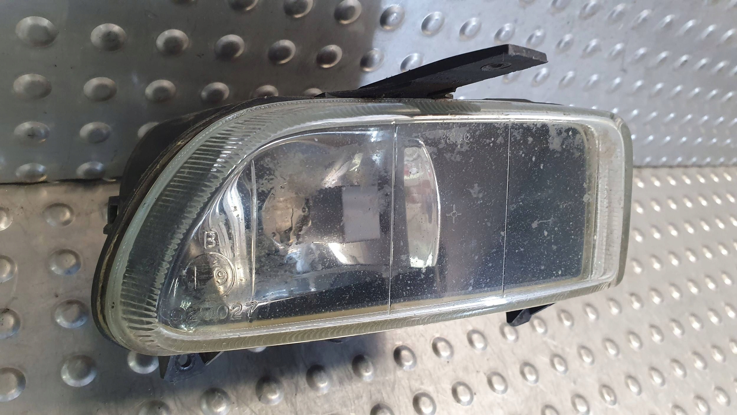 fog light right FORD MONDEO MK1 93
