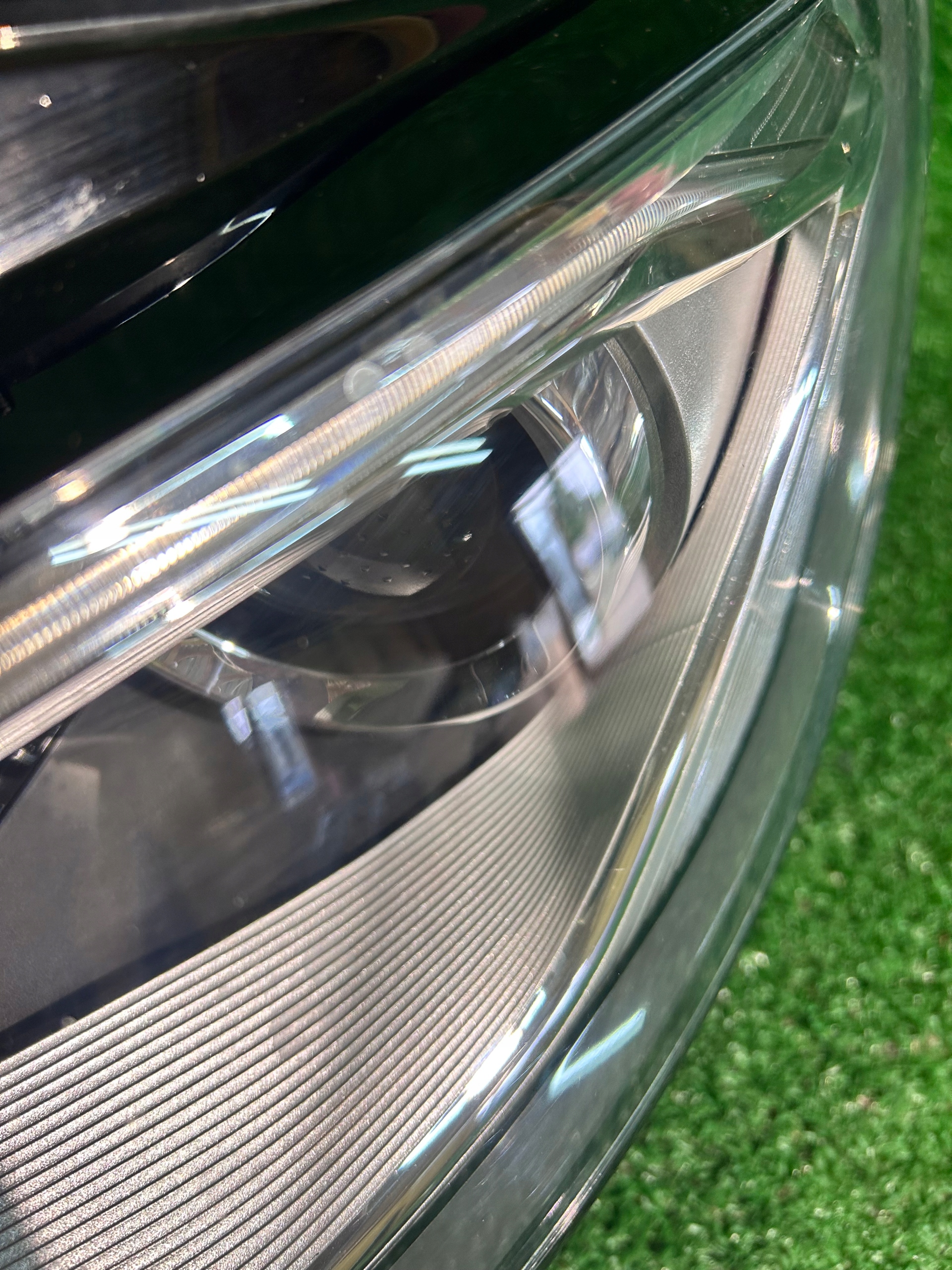 REFLEKTOR left AUDI A6 C7 XENON NR.057