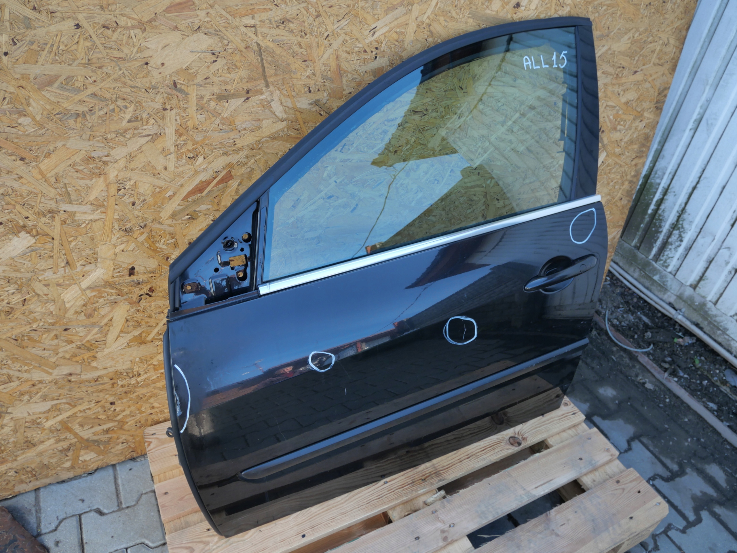 door left front RENAULT LAGUNA III 3