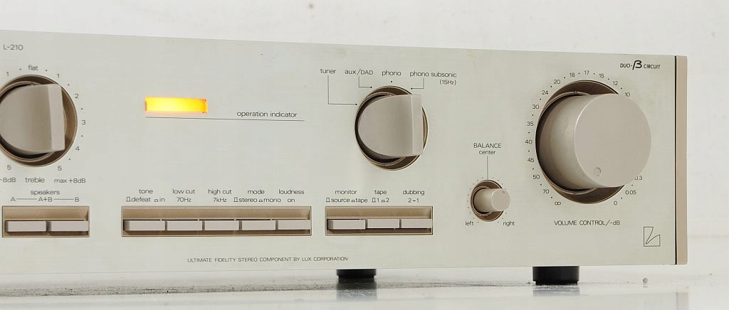LUXMAN L-210 AUDIOFILSKI WZMACNIACZ STEREO ! Model L-210