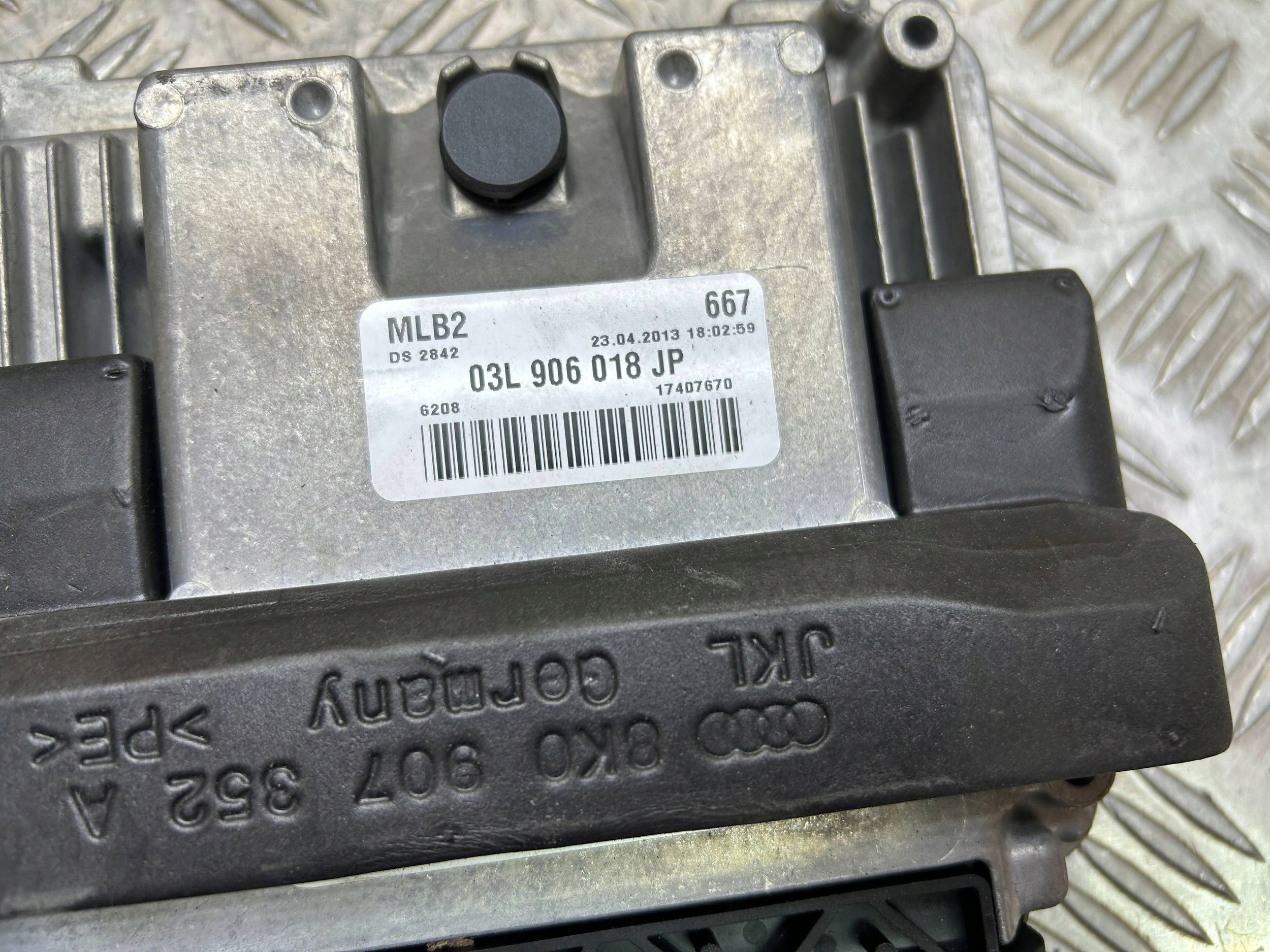 control unit / module ECU Audi A5 2.0 TDI 2013 03L906018JP