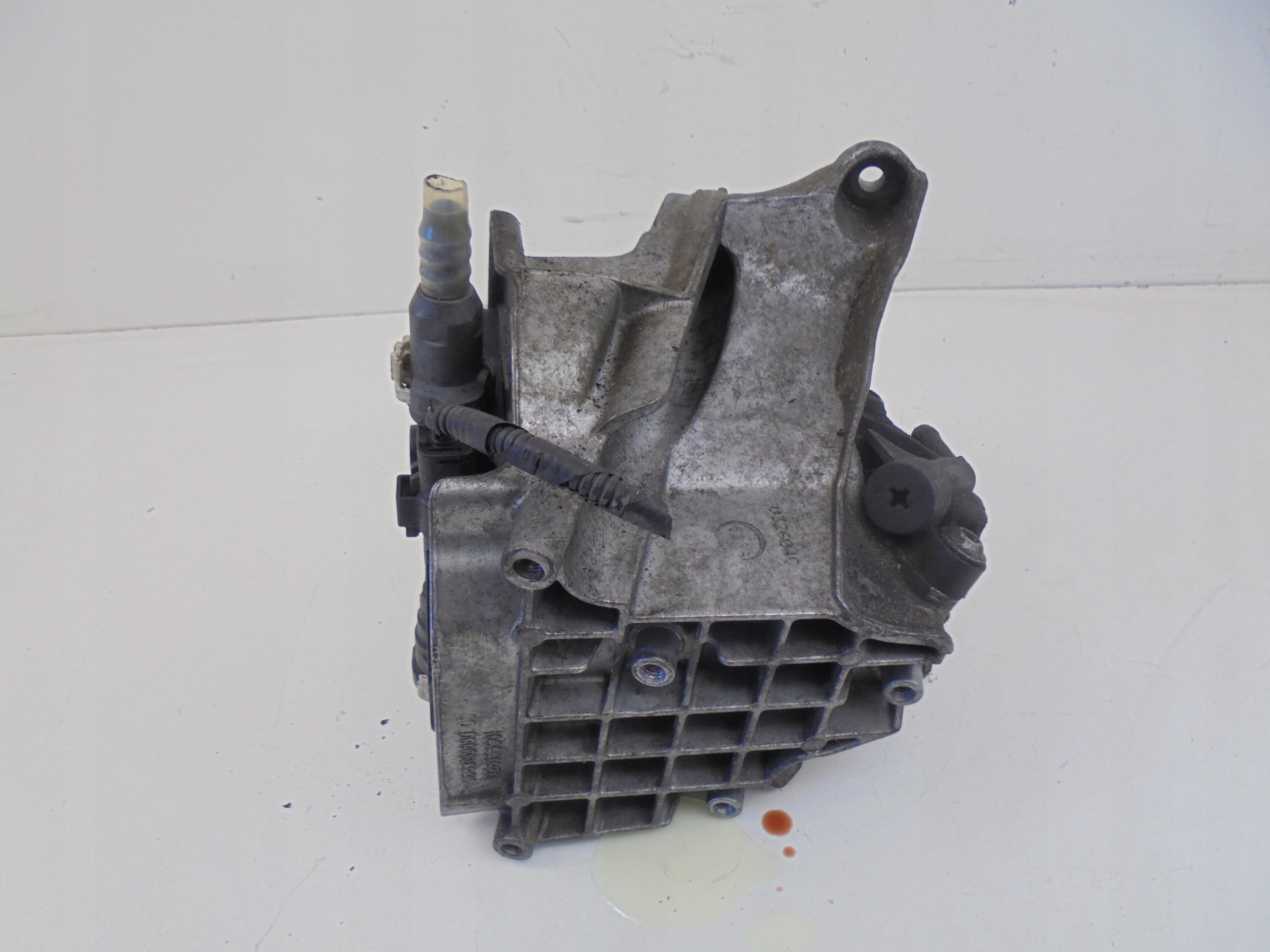 OBUDOWA PODSTAWA FILTRA PALIWA 9683199680 FORD KUGA MK1 2.0 TDCI Producent części Ford OE