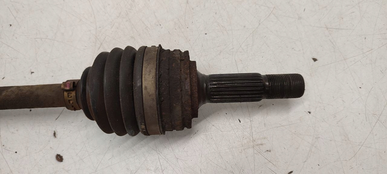 semi-axis right long Toyota Aygo 1,0 3D