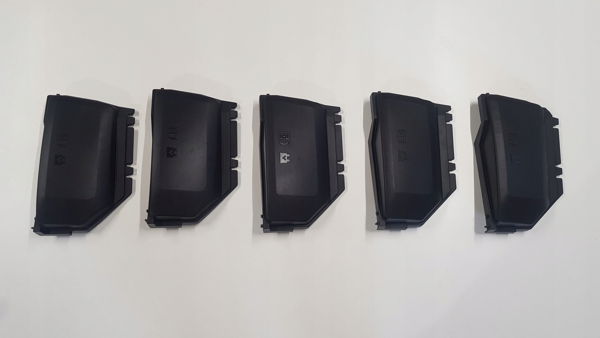 POKRYWA BEZPIECZNIKÓW MONDEO MK4 6G9T-14A076-AE