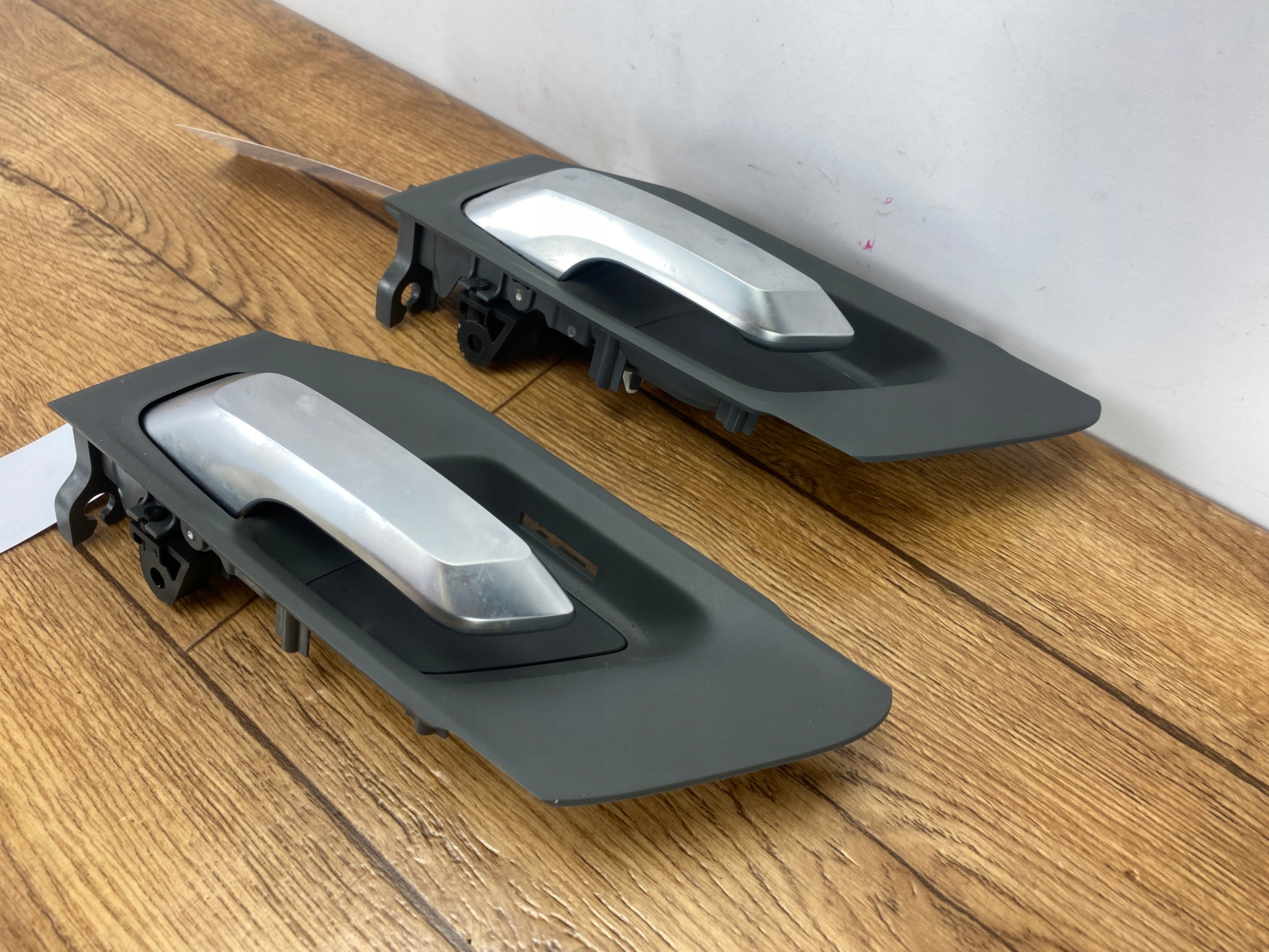 handle inner boczka Ram 1500 2019+ USA
