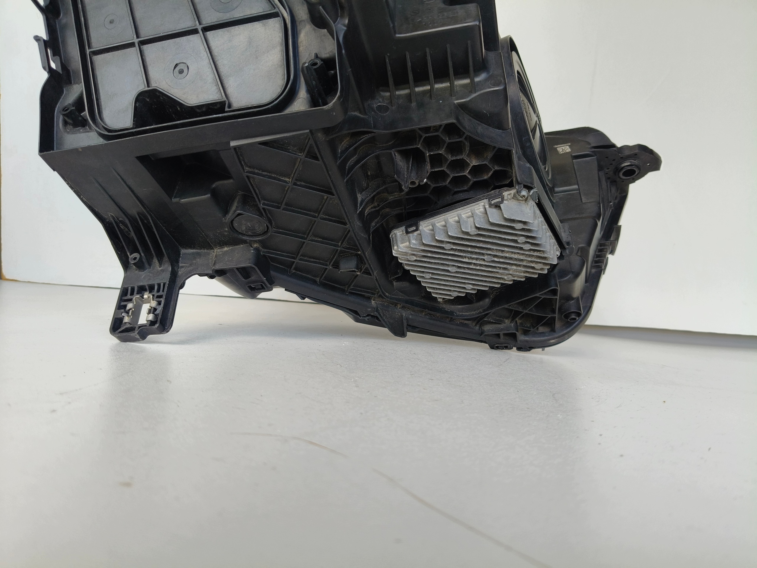 feu gauche REFLEKTOR AUDI Q3 II 83A 18- FULL LED