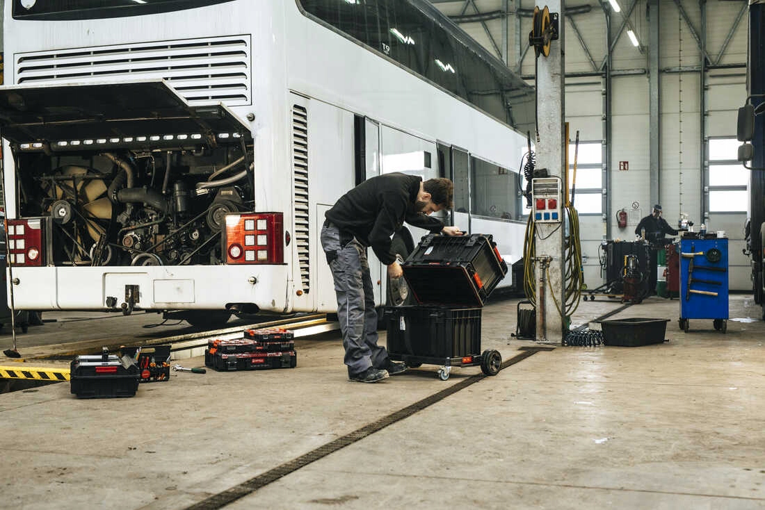 Skrzynia narzędziowa System ONE 450 BASIC Qbrick Marka Qbrick