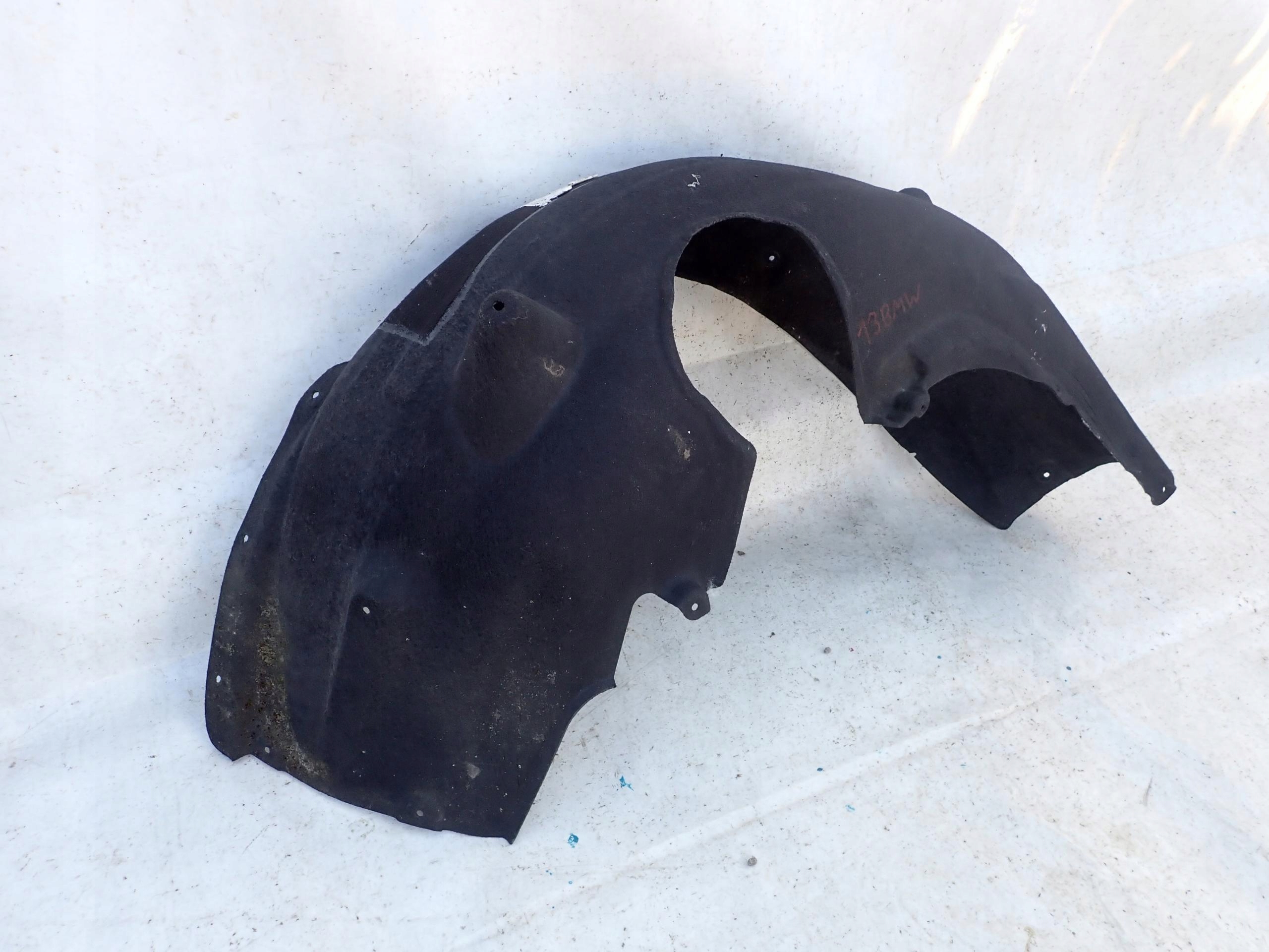 BMW 5 G30 G31 17- mudguard left rear part rear.