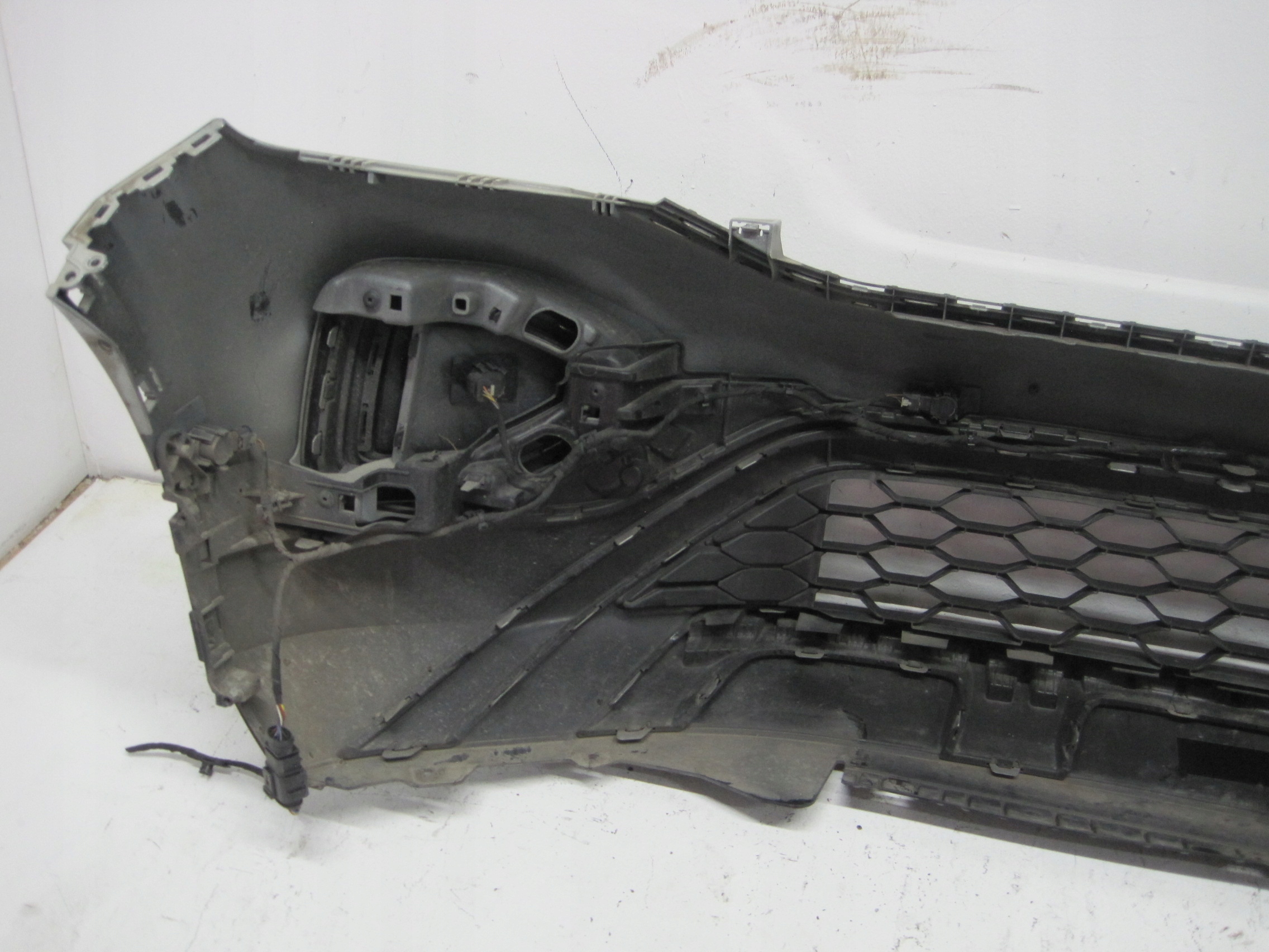 front bumper VW T-ROC 2GA 6 PDC 23R LIFT front