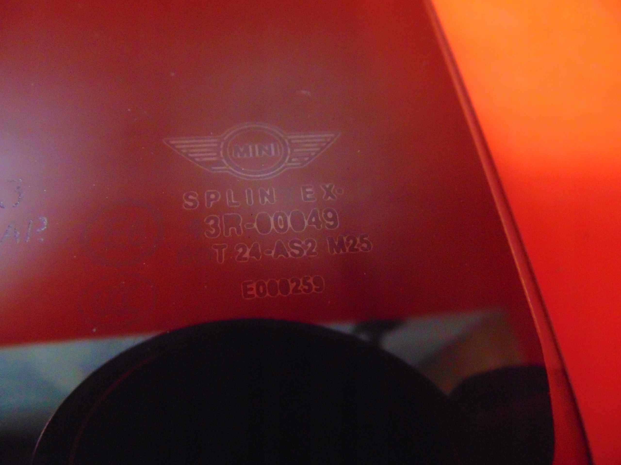 43R-00049 - MINI COOPER S R52 CABRIO стекло двери левое переднее