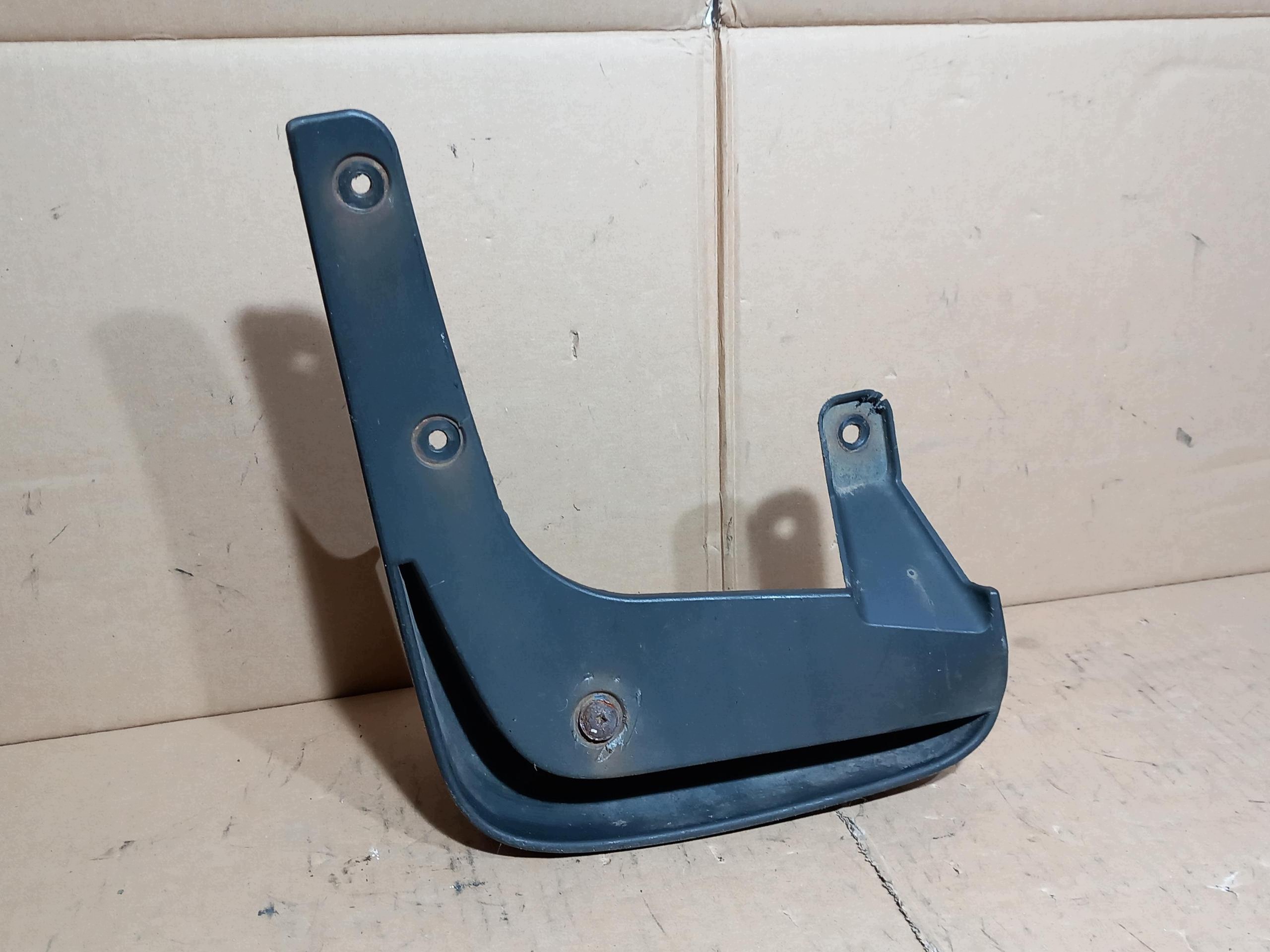 HYUNDAI IX35 10-15 mudguard flap front right front cover 86832-2S000