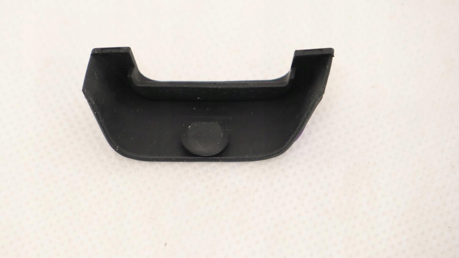 1053928-00-C - TESLA MODEL X КРЫШКА РУЧКИ ДВЕРИ ПРАВАЯ НОВАЯ