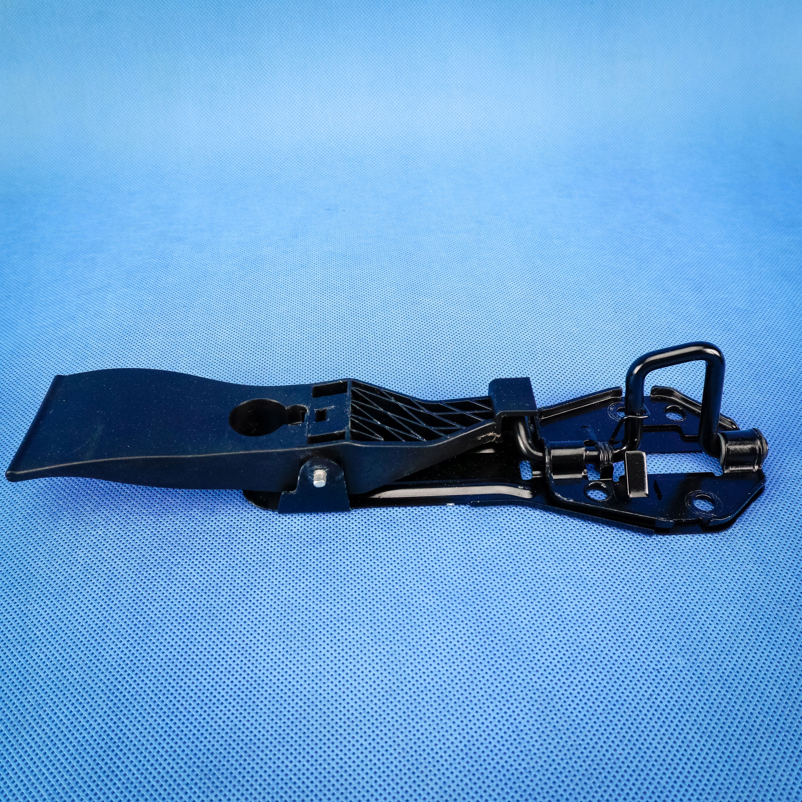Rygiel bonnet latch lock Audi A7 S7 RS7 4G8 4G8823480B