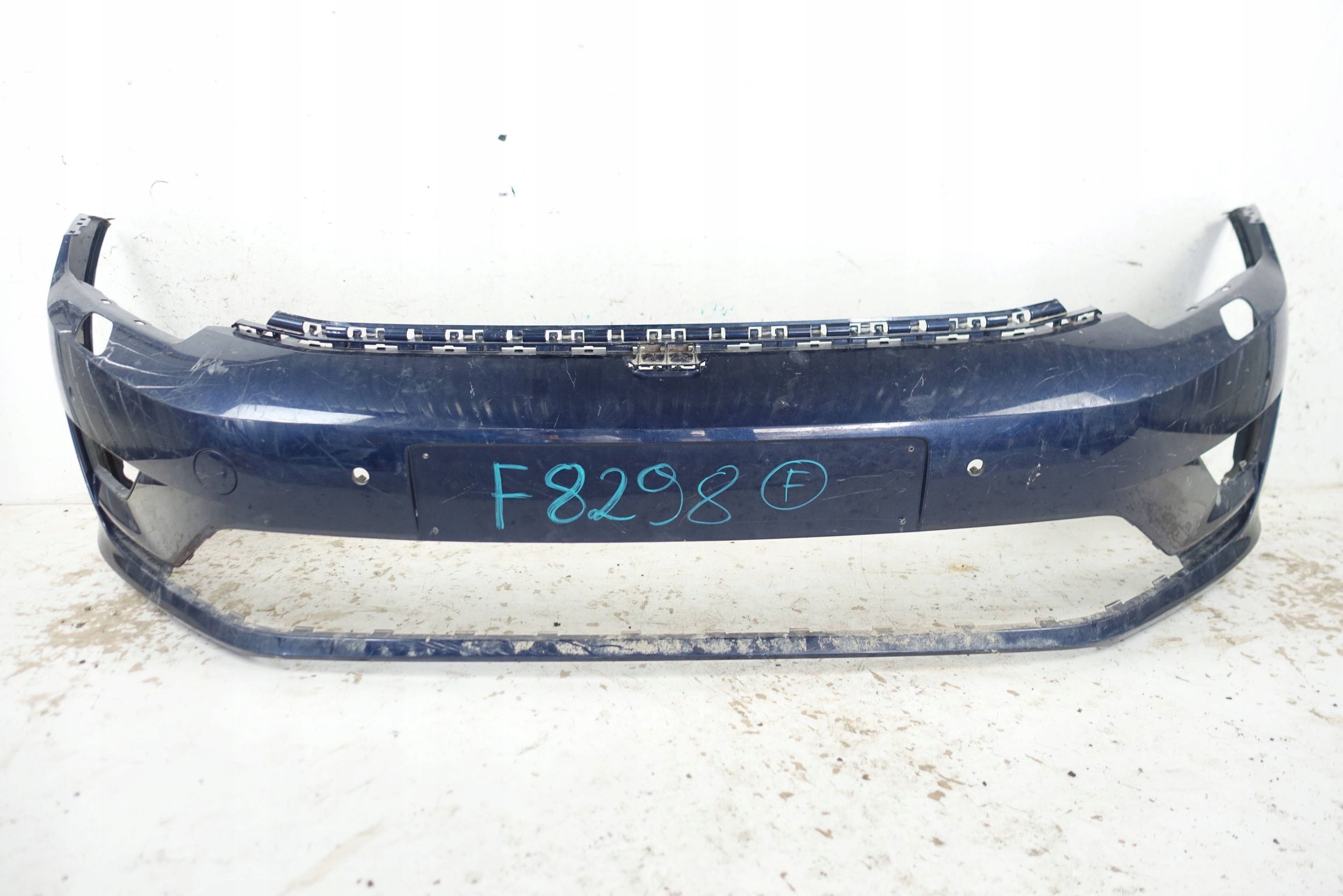 VW GOLF SPORTSVAN bumper front front 14-18 6xPDC washers 510807221F
