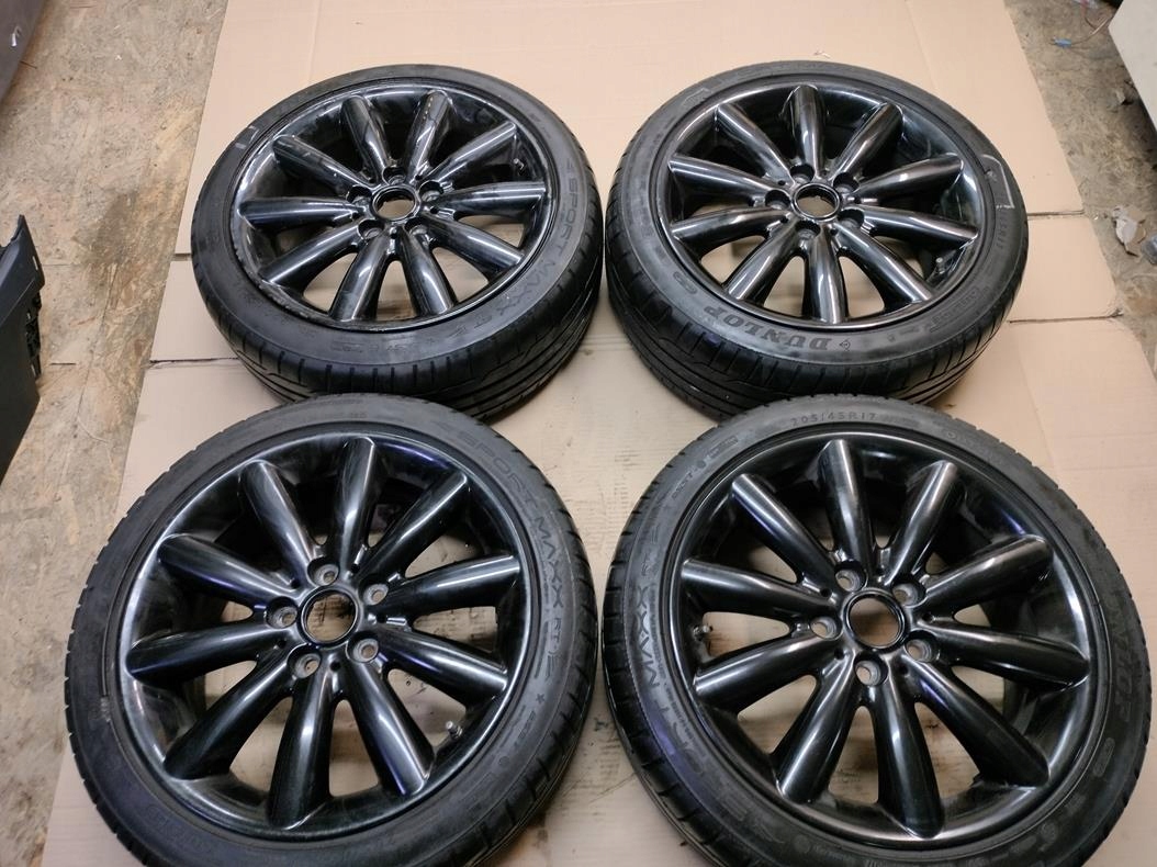 Летние колеса Mini One F56 F55 205 / 45R17 RUN FLAT