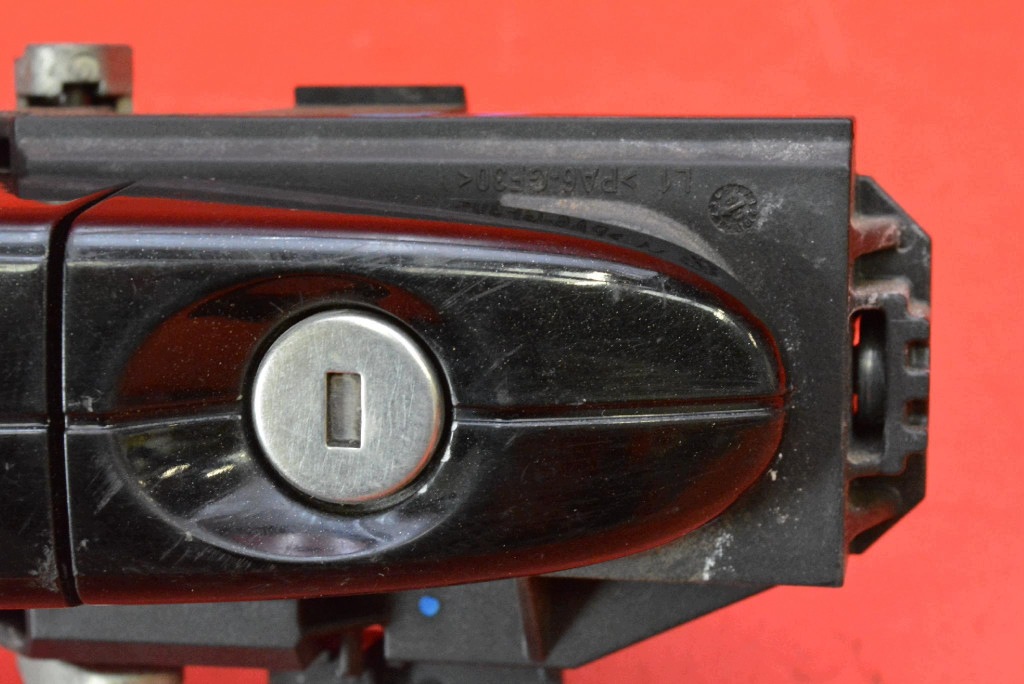 handle left front front black 6M21-U224A37-BF FORD MONDEO MK4 07-10