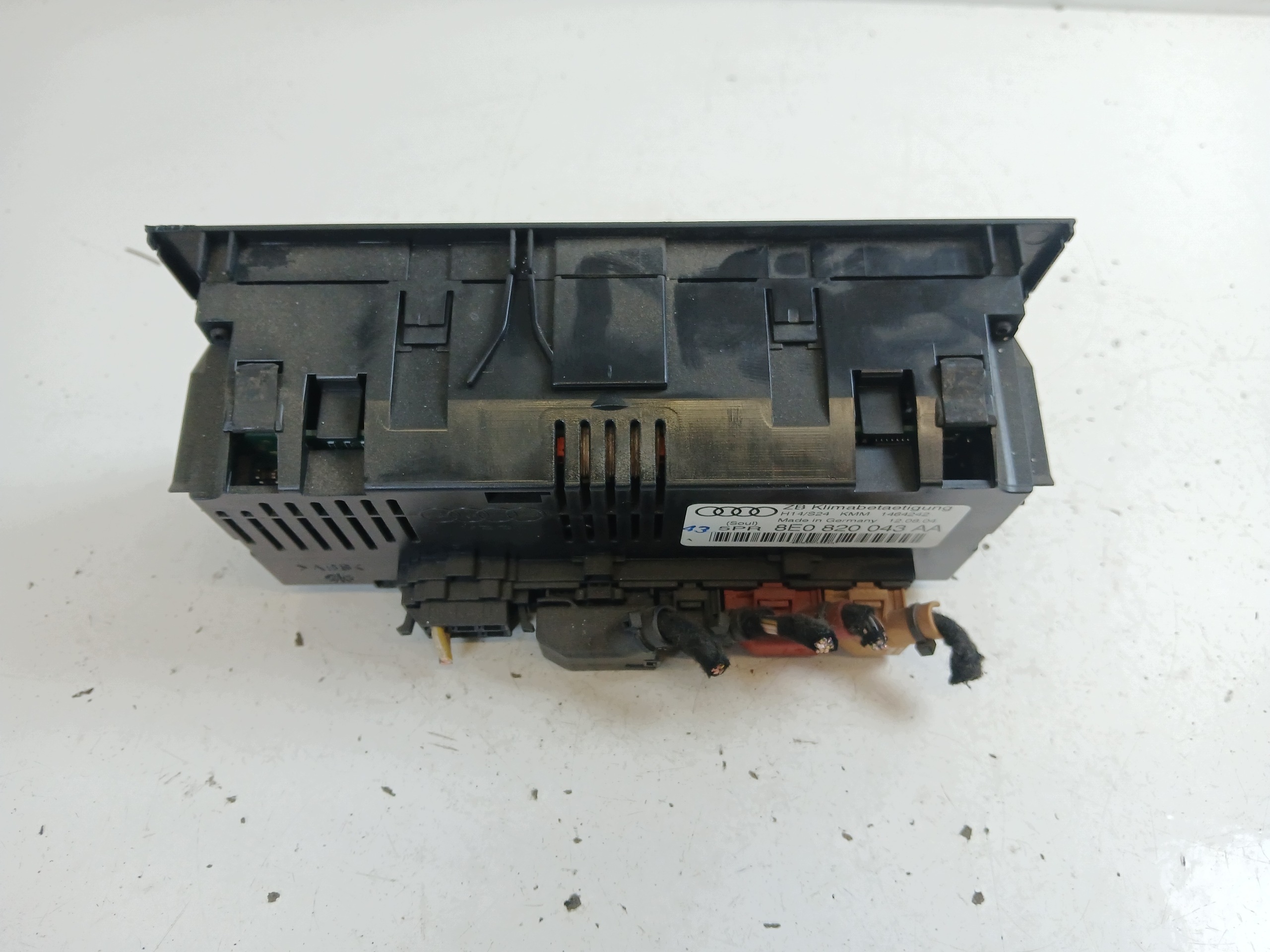 AUDI A4 B6 A4 B7 PANEL klimatizácii klímy 8E0820043AA