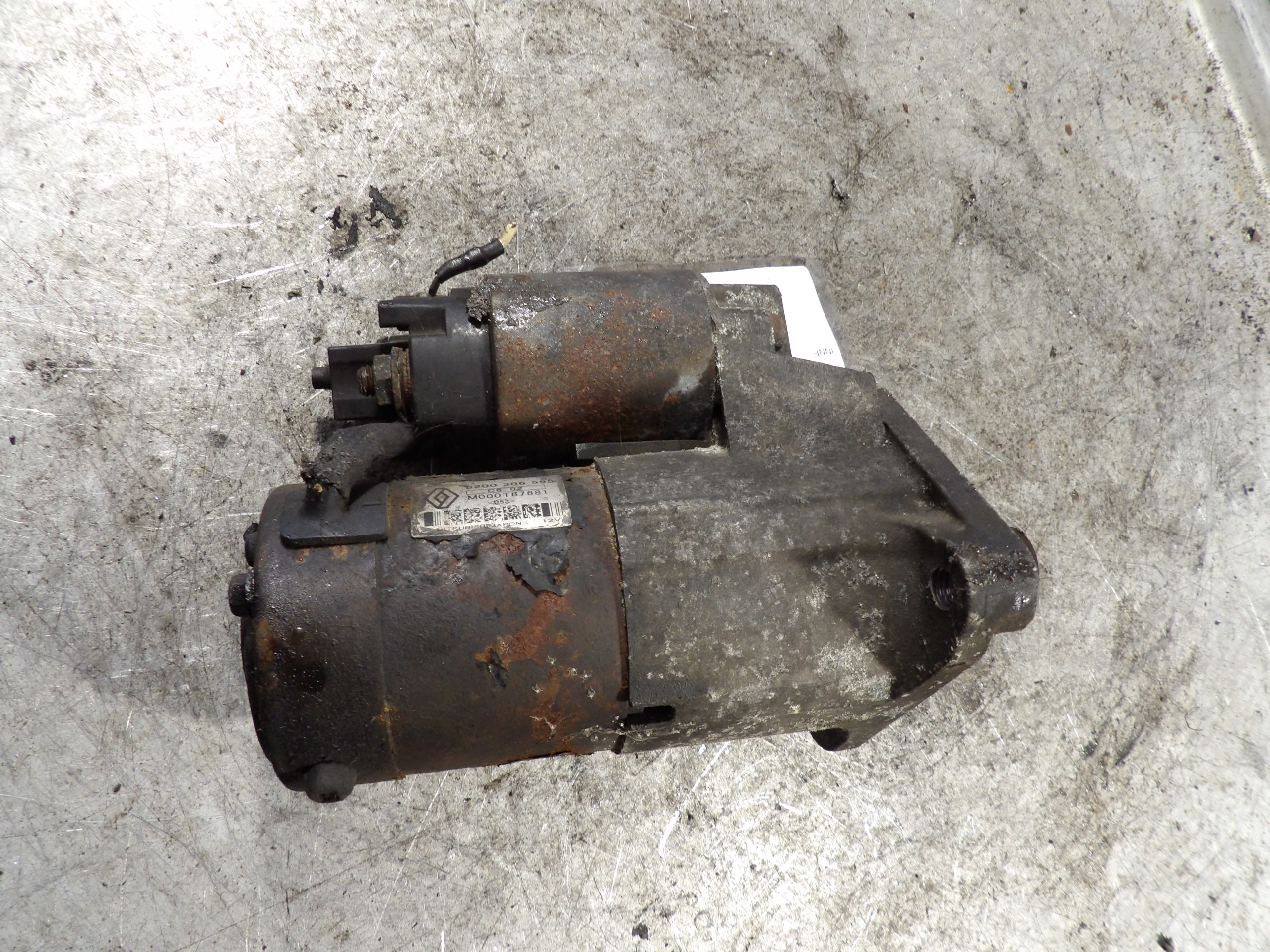 Renault Clio III starter 1,5DCI 8200306595 M000T87881