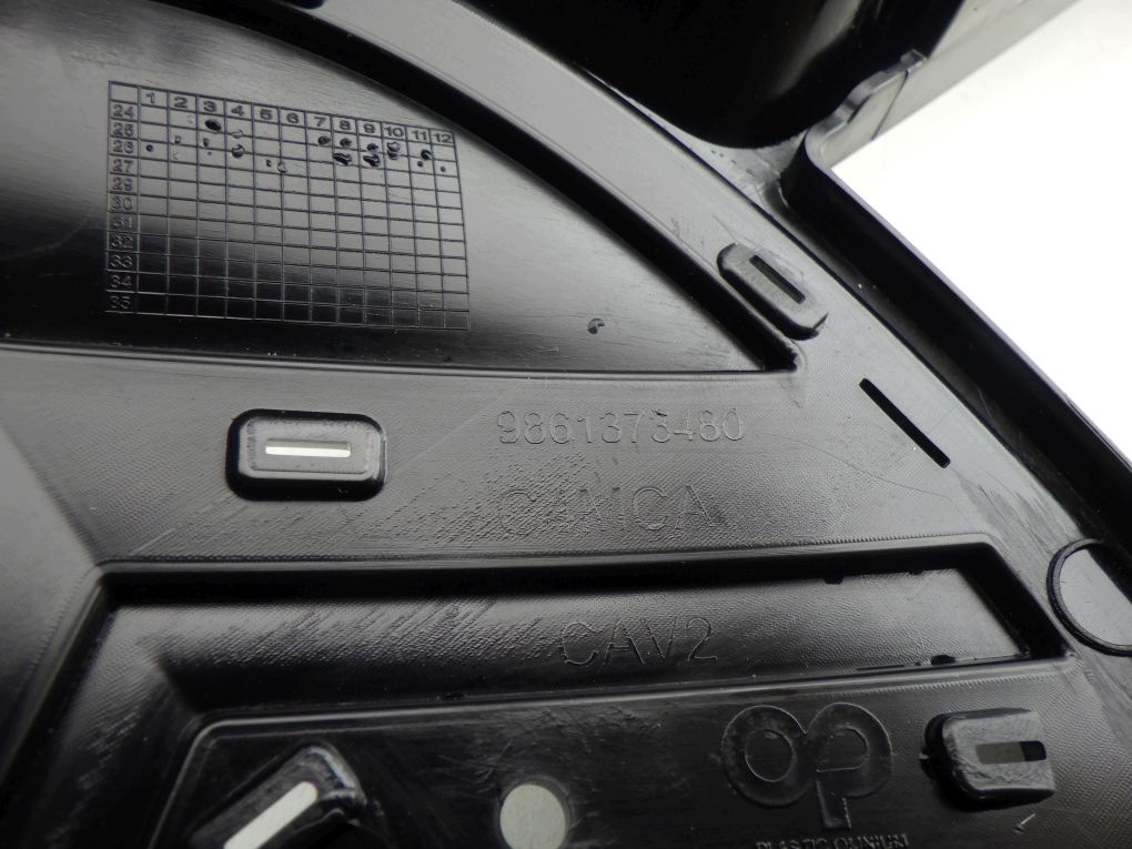 CITROEN C4 X III 3 C4X LIFT 2025- Grille