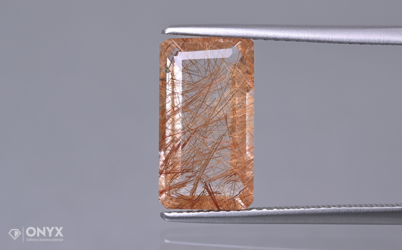 Křemen s rutilem fazetovaný oktagon 14x7,5 mm