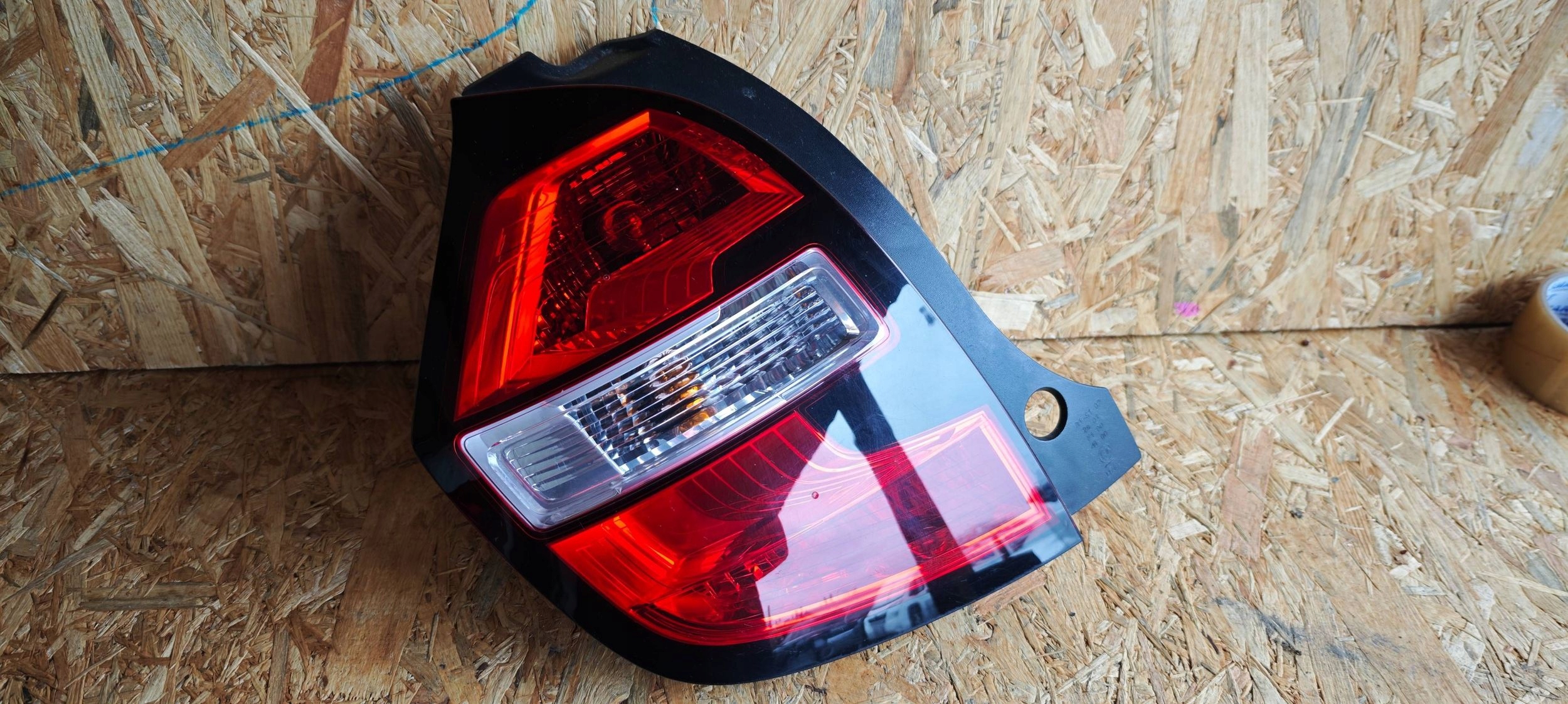 light rear rear part side left Renault Twingo III 265555949R
