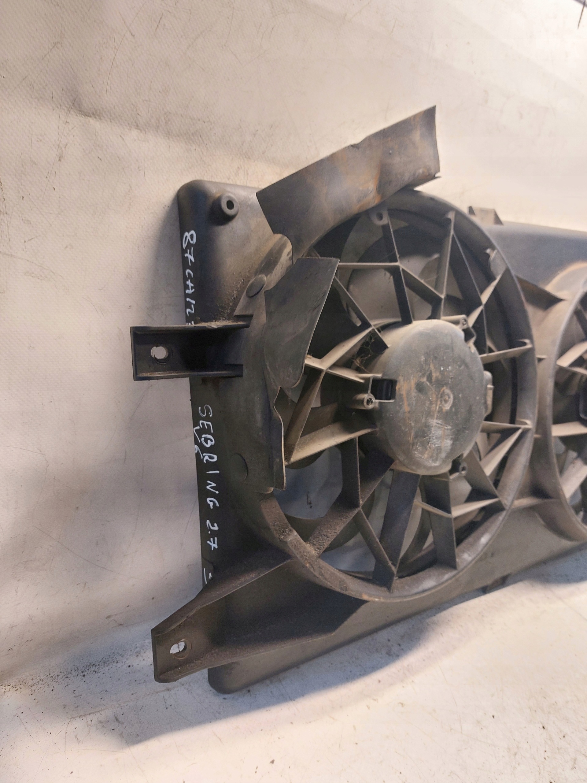 ventilator hladnjaka CHRYSLER SEBRING 2.7 V6