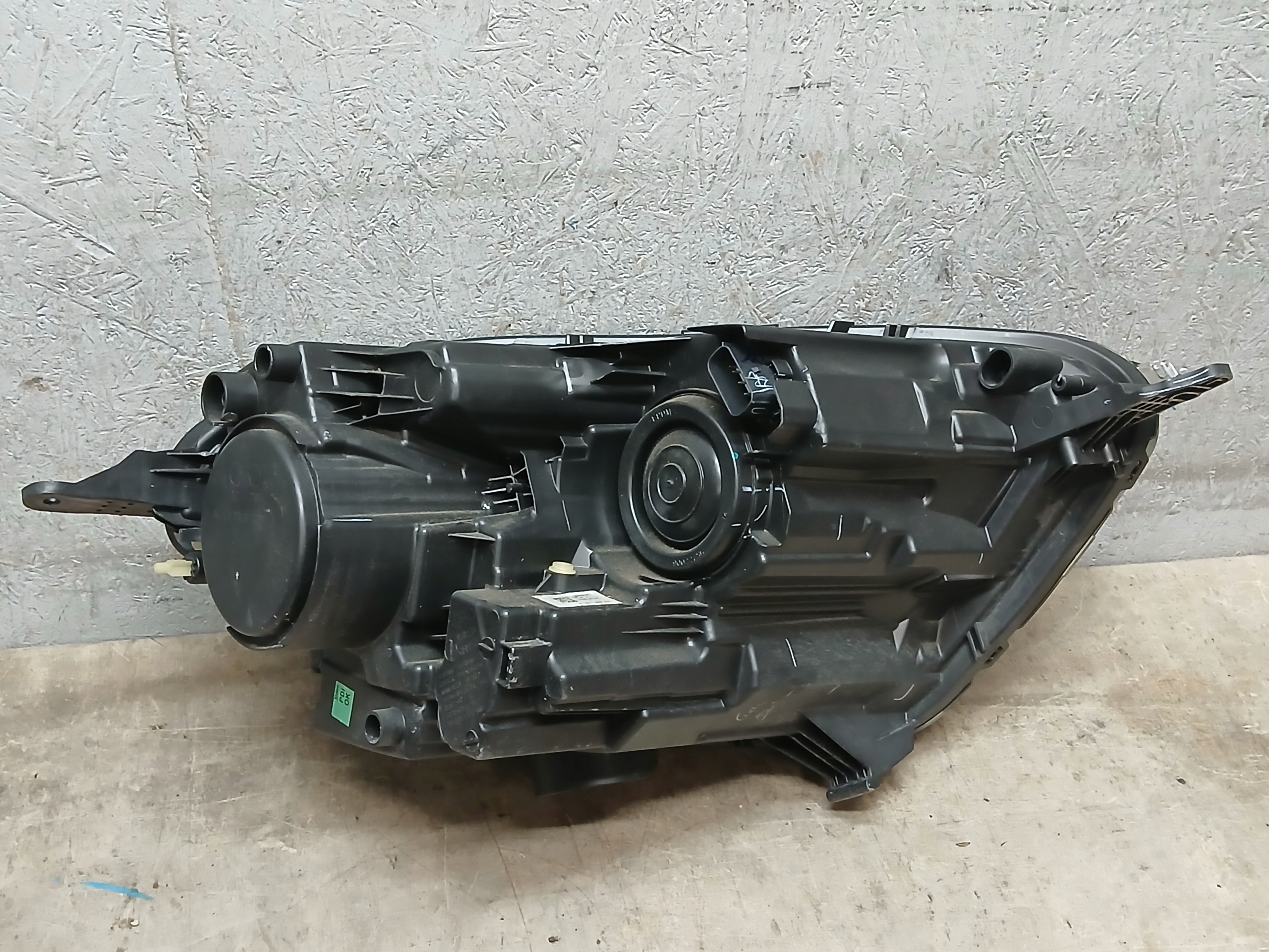 light front left FORD ECOSPORT LIFT FULL LED MN15-13E015-AE