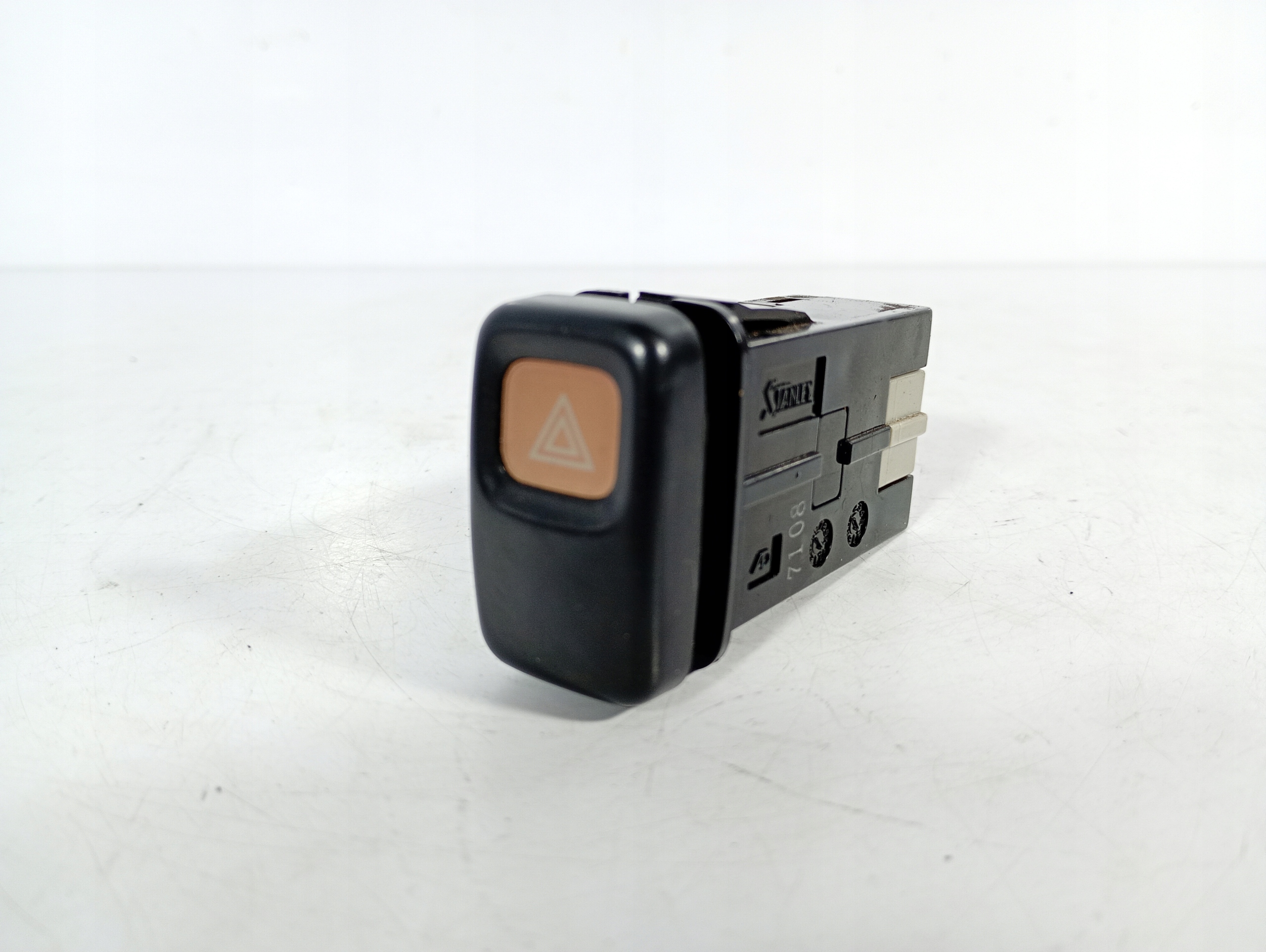 MAZDA 323F 94-98 switch switch button of the lights of warning lights