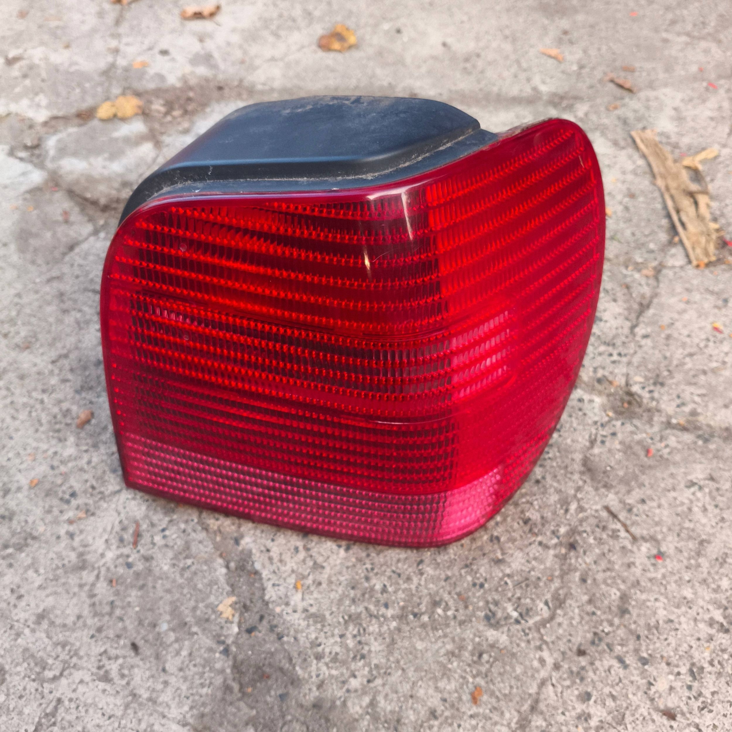 light rear right Volkswagen Polo III 6N 6N2 6NF 2000