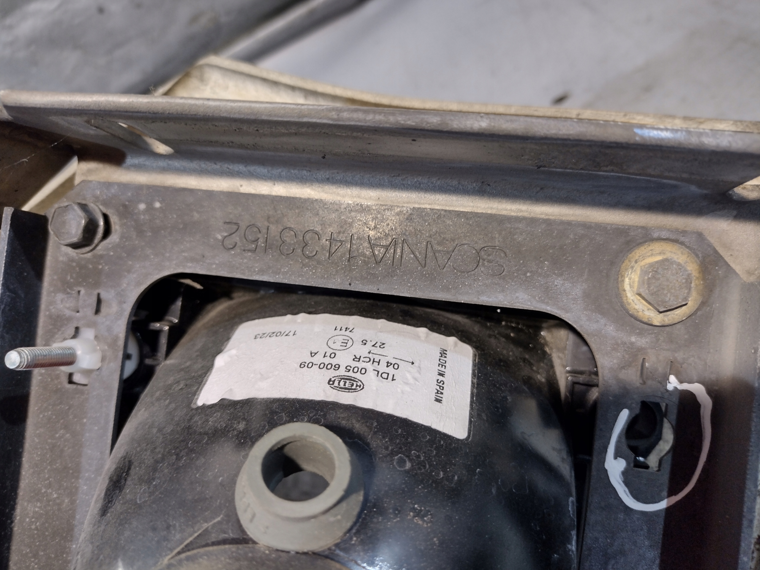 light cover lights left front Scania Omnicity CN94UB 1DL005600-09