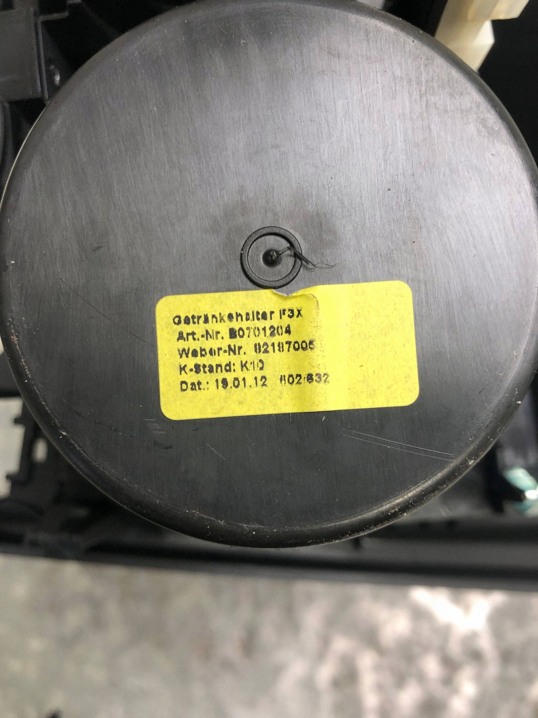 bracket for KUBKI TUNELU BMW F30 9218925