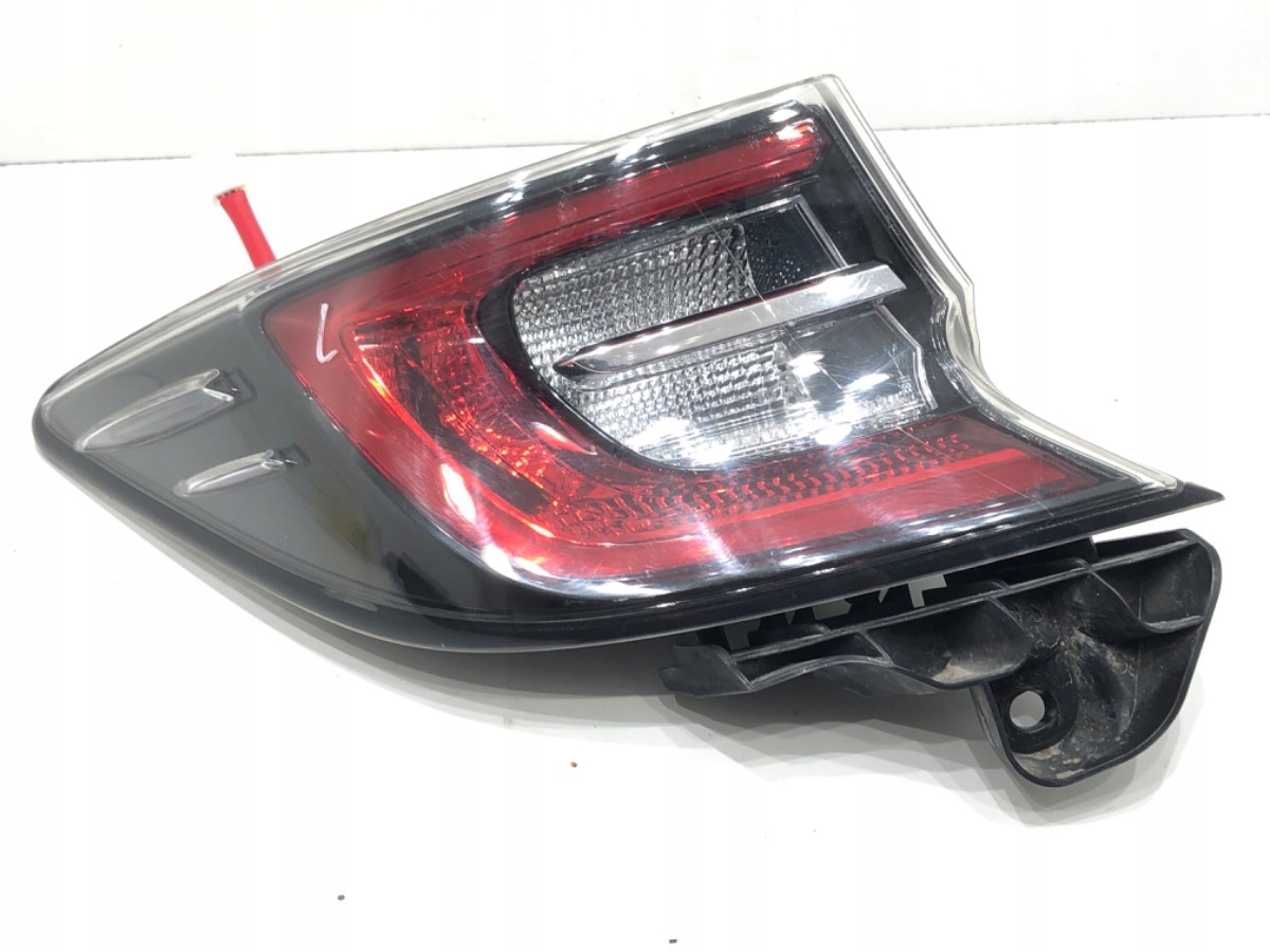 LAMPA LEWY TYŁ TOYOTA COROLLA E21 Hatchback