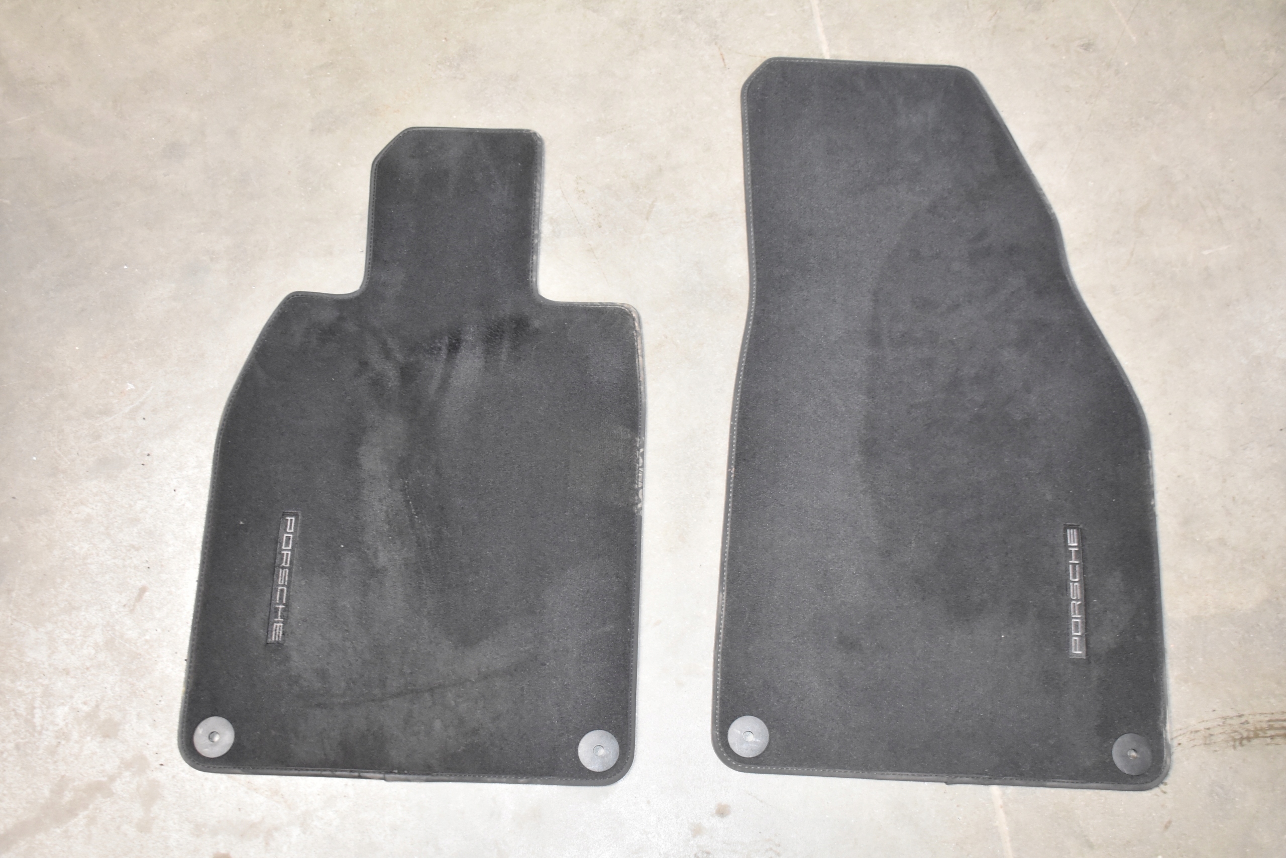 IDEALNY mats WELUROWE front front PORSCHE 992 1