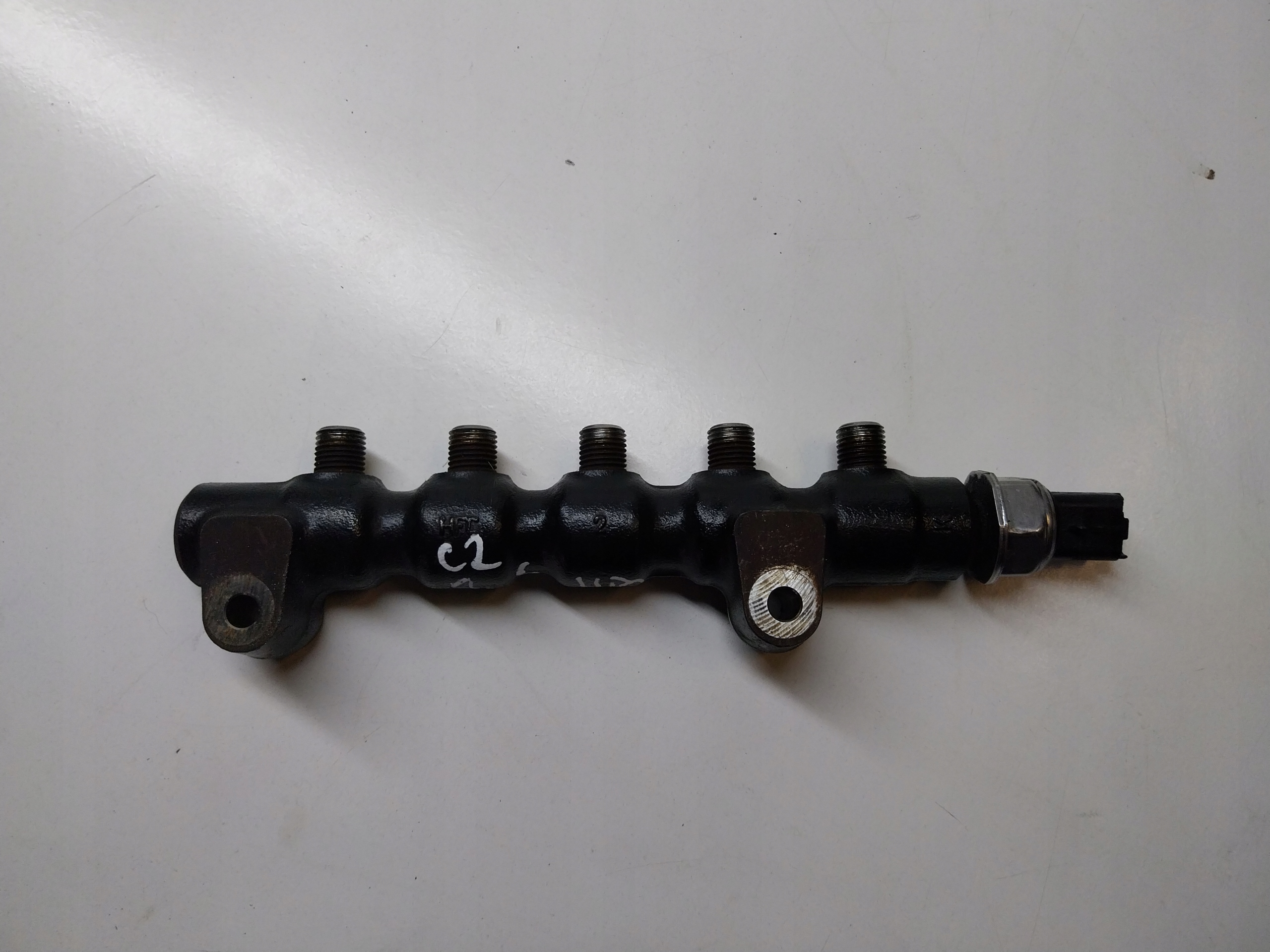 CITROEN C2 1.4 HDI Rampe injection 9654592680