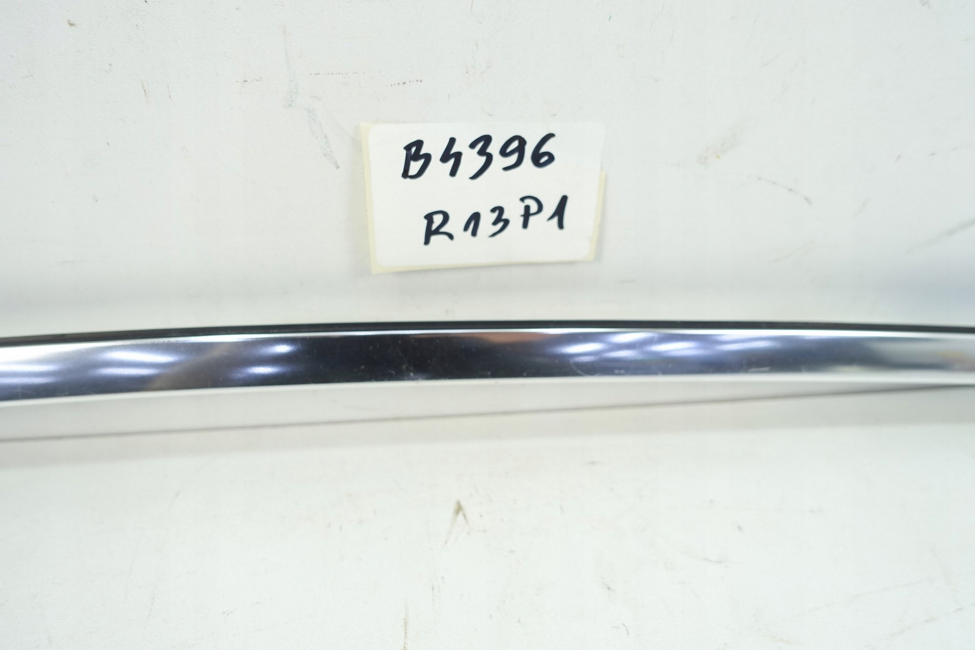 moulding CHROM door right front MERCEDES E W207