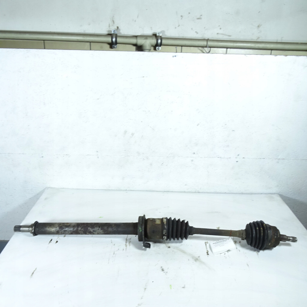 MERCEDES A160 1.6B semi-axis right complete