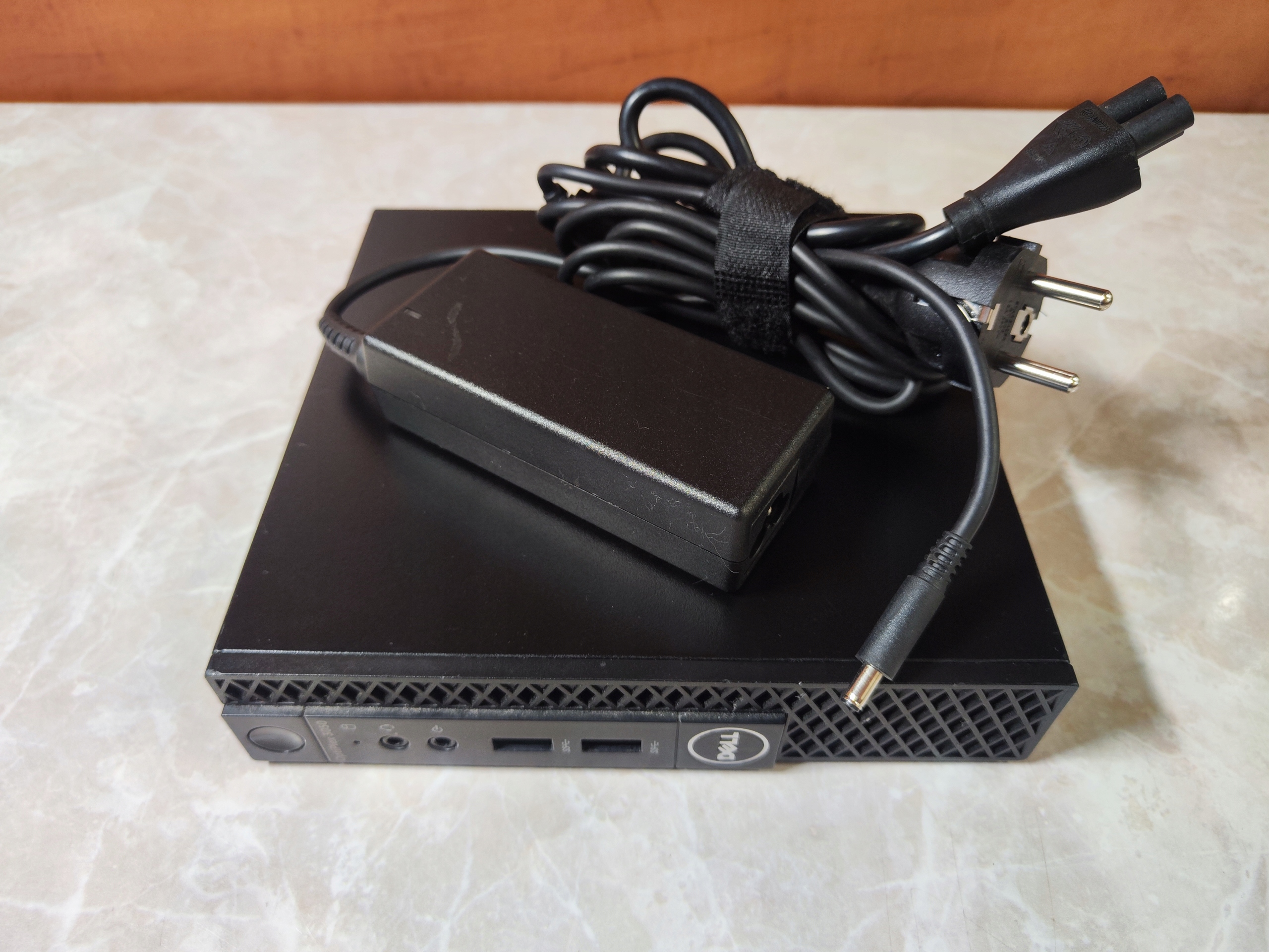 TANI MAŁY KOMPUTER Mini PC DELL VI GEN 6 GEN 8GB 256 SSD DP VGA Win10 Seria Intel Pentium