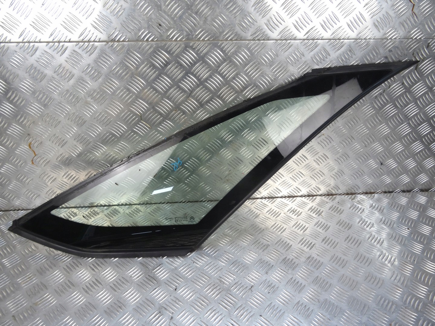 CITROEN C4 PICASSO II SZYBA LEWY PRZÓD GRAND KLEJONA 14