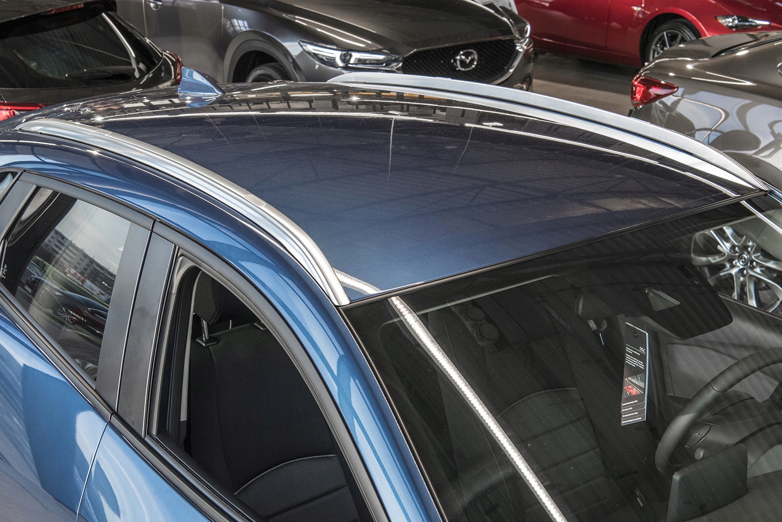 MAZDA CX-3 RELINGI ALUMINIOWE BEZINWAZYJNE Numer katalogowy części 2000000016207