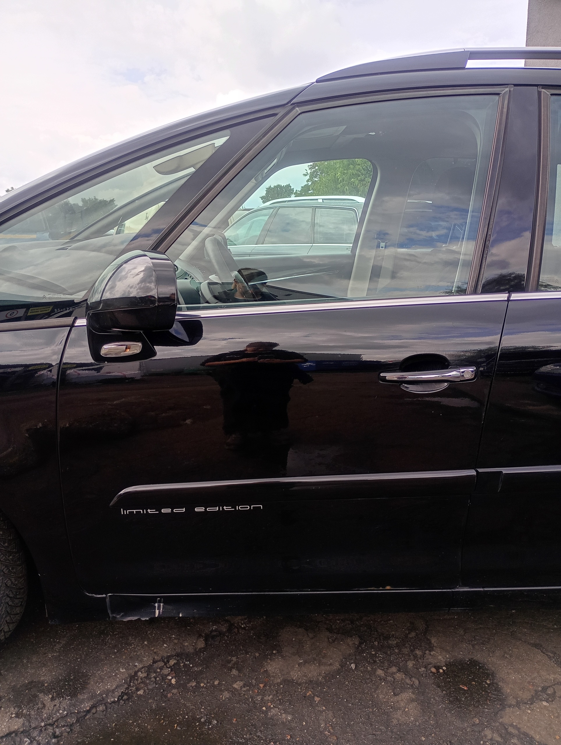door left front front Citroen C4 Picasso FL 10-15 kod lakieru EXYB