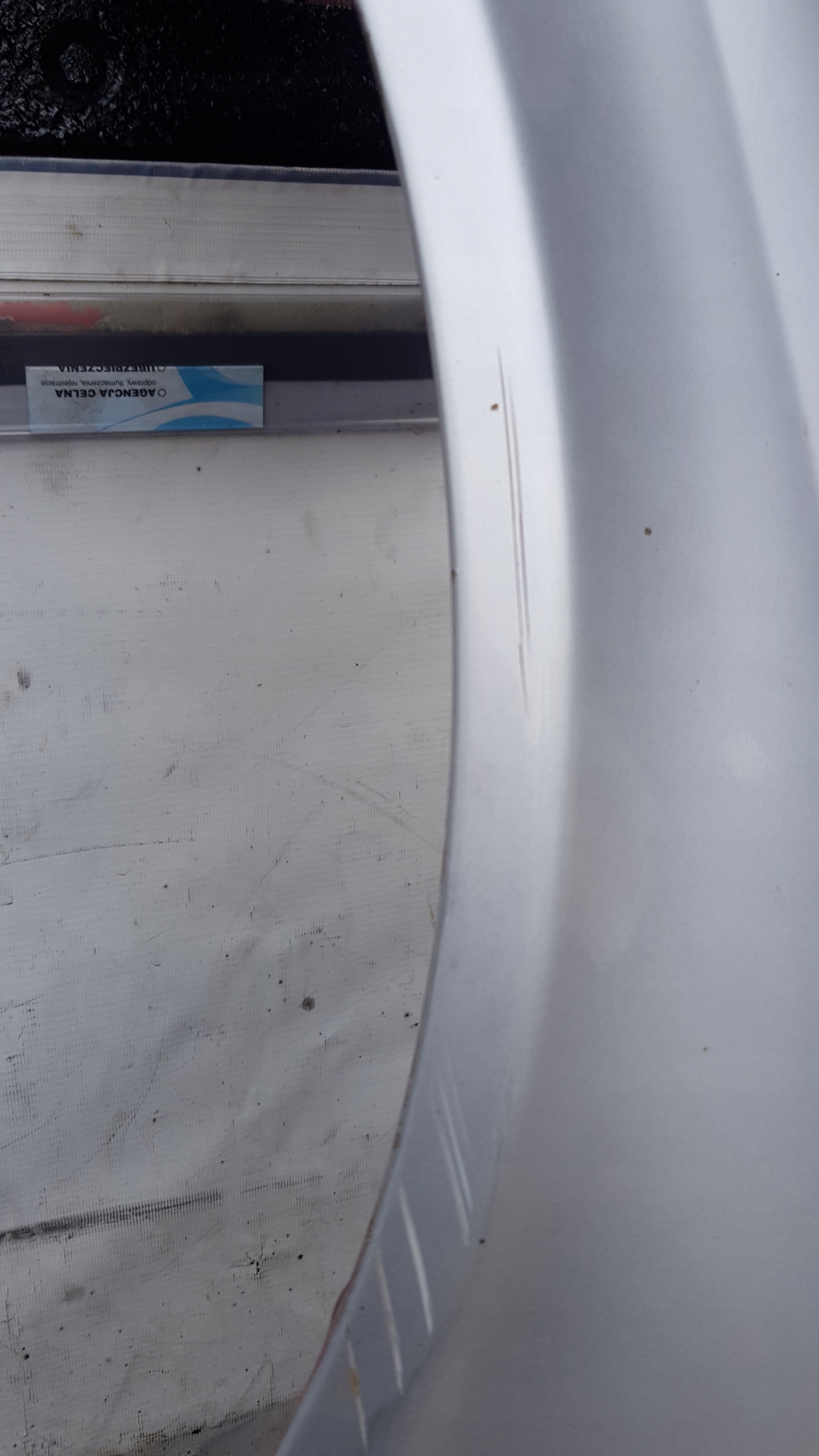 MERCEDES W203 fender left front 744